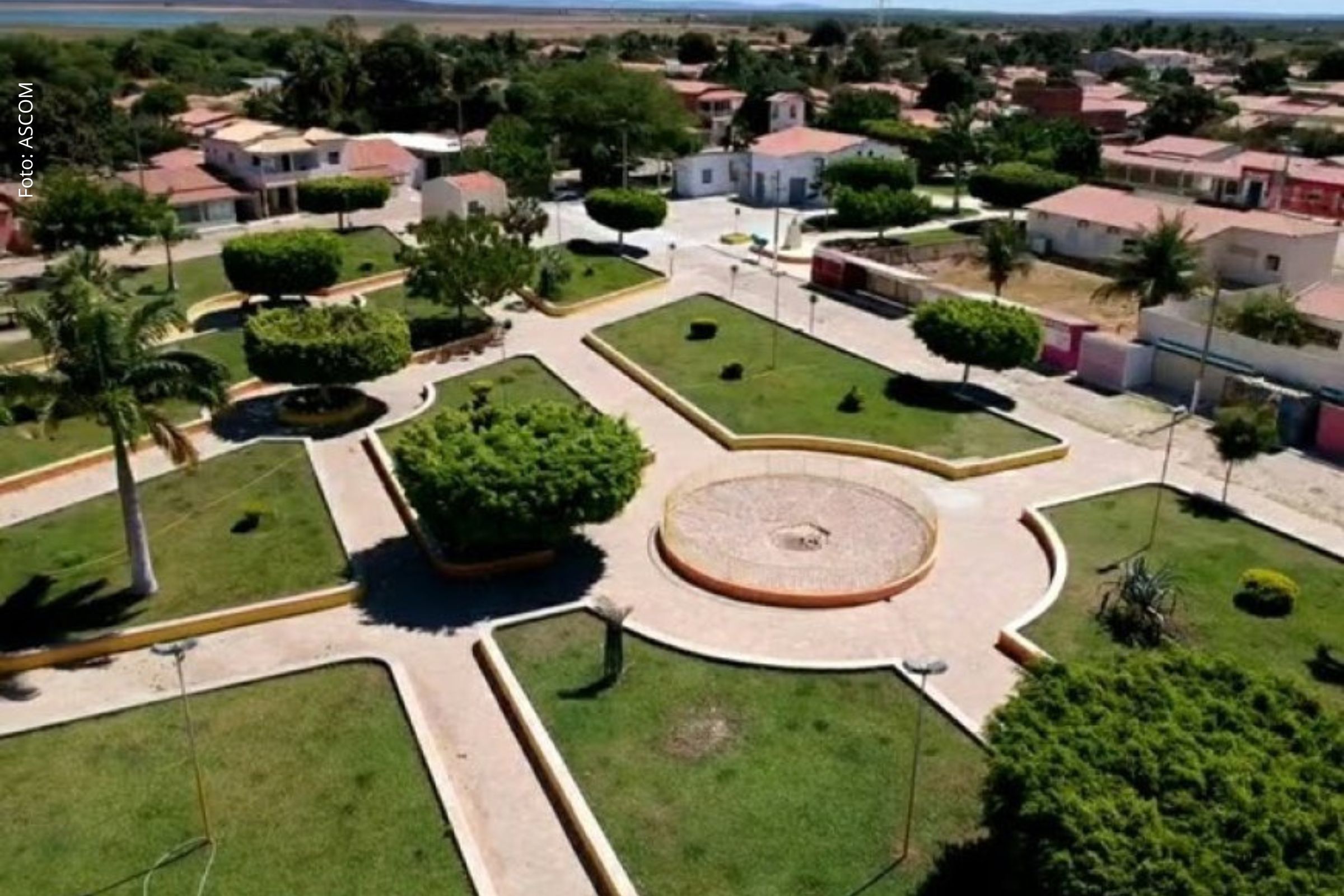 Evento inclui cortejo, caminhada junina, apresentações culturais e shows na Praça Gilson Viana.