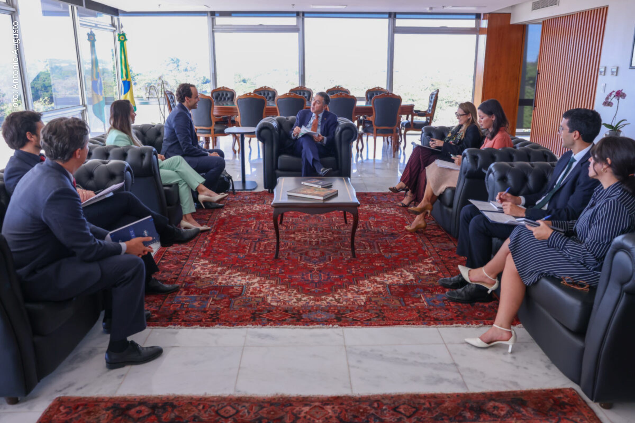 Presidente do STF recebe relatório sobre execução do acordo de Mariana