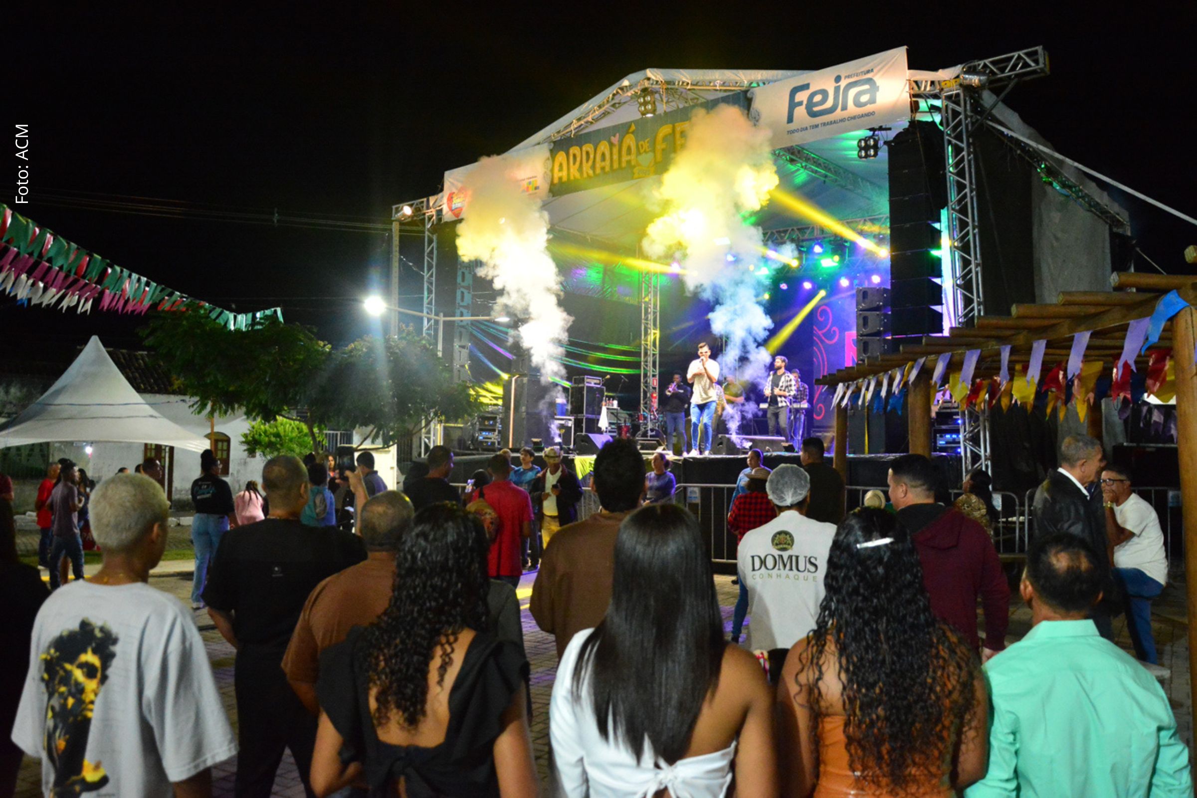 Evento celebra tradição junina e valoriza artistas regionais na zona rural de Feira de Santana.