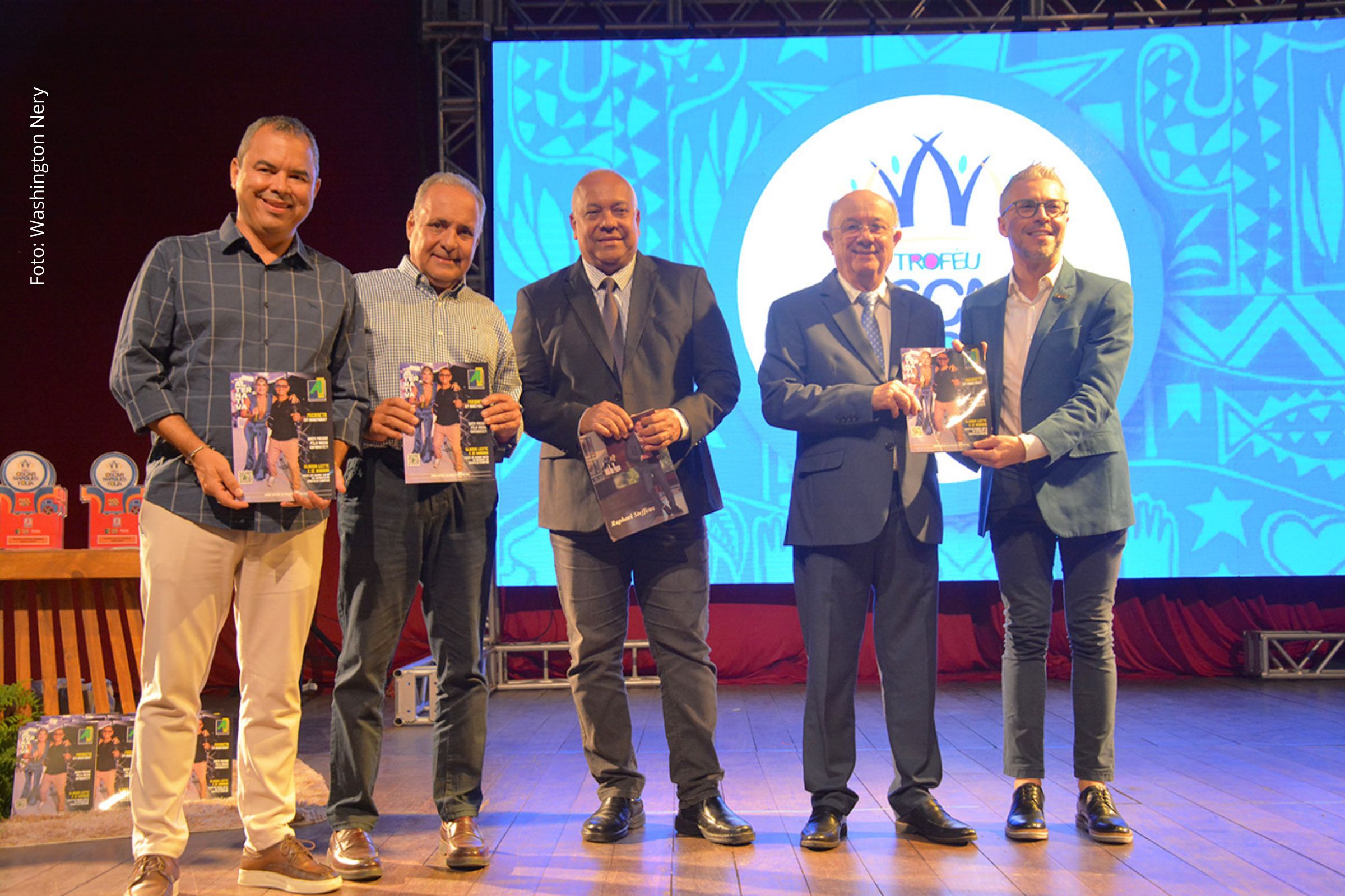 Troféu Oscar Marques Folia homenageia 23 destaques da Micareta 2025 de Feira de Santana