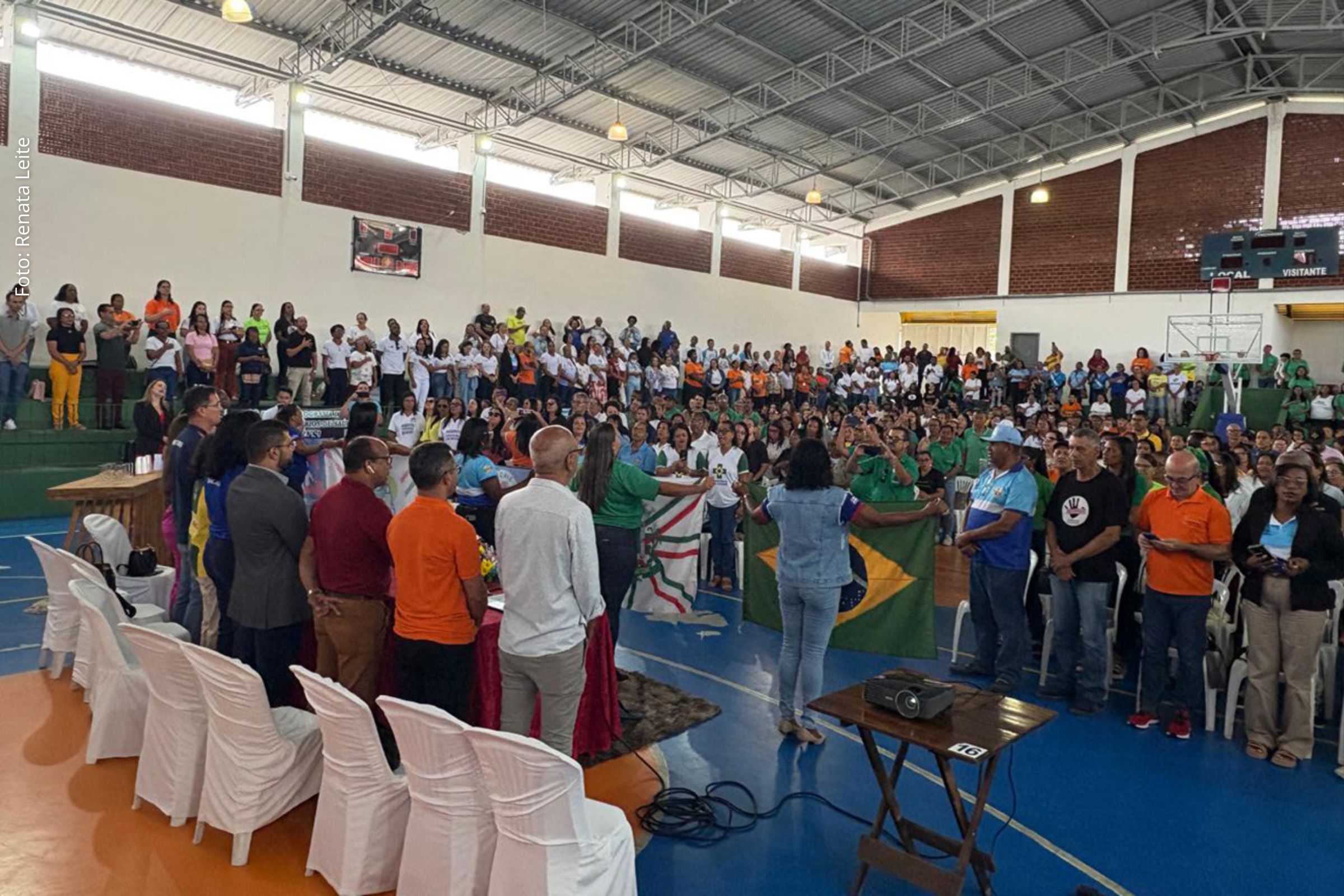 Evento reuniu profissionais de mais de 20 municípios baianos para discutir direitos, desafios e valorização das categorias.