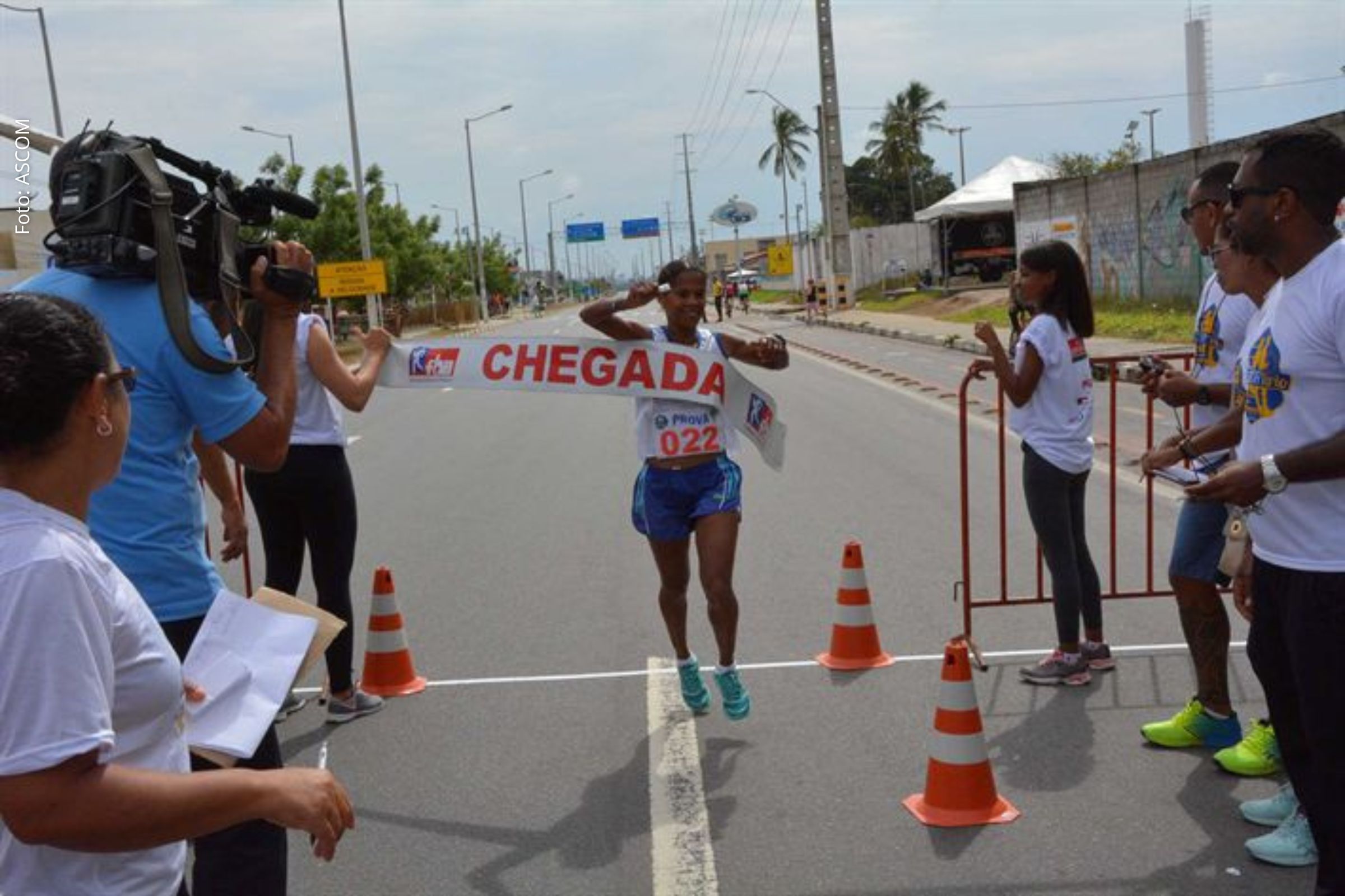 Associação é referência no atletismo baiano e enfrenta desafios estruturais para manter atividades.