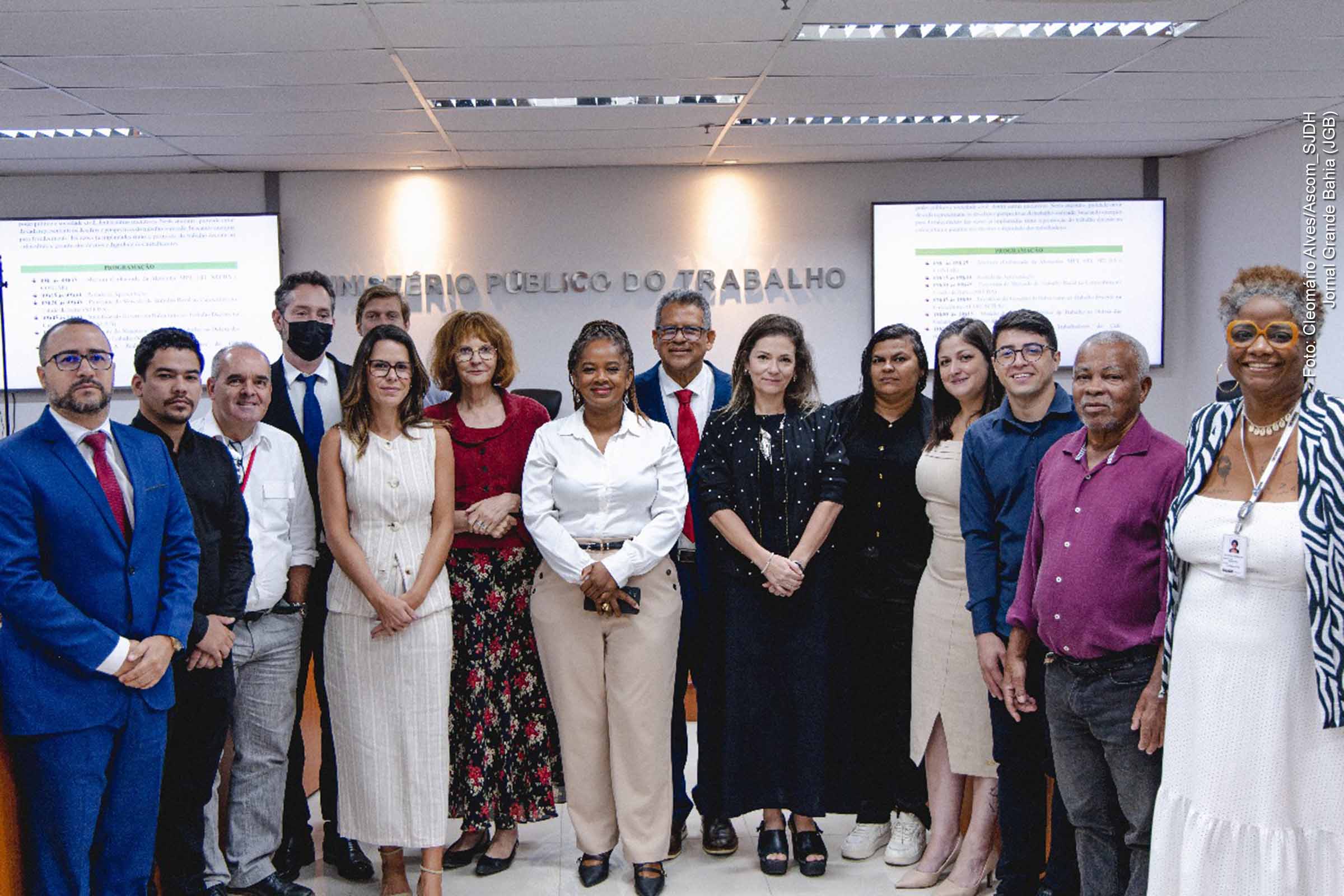 Encontro interinstitucional promovido em Salvador reúne Embaixada da Alemanha, SJDH, MPT e entidades trabalhistas para discutir estratégias de enfrentamento ao trabalho escravo na cadeia produtiva do café baiano.
