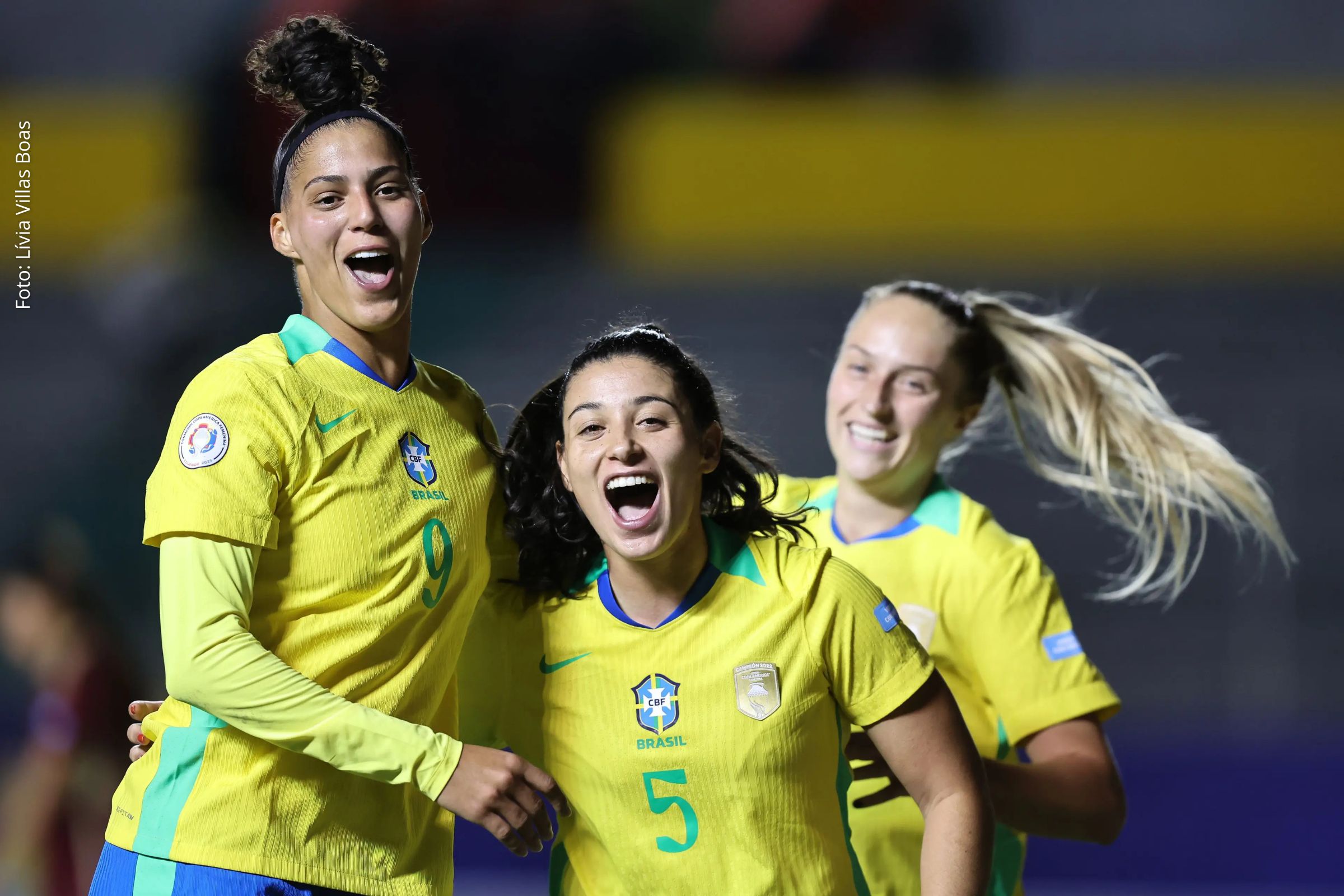 Brasil vence Venezuela na estreia da Copa América Feminina com gols de Amanda Gutierres e Duda Sampaio