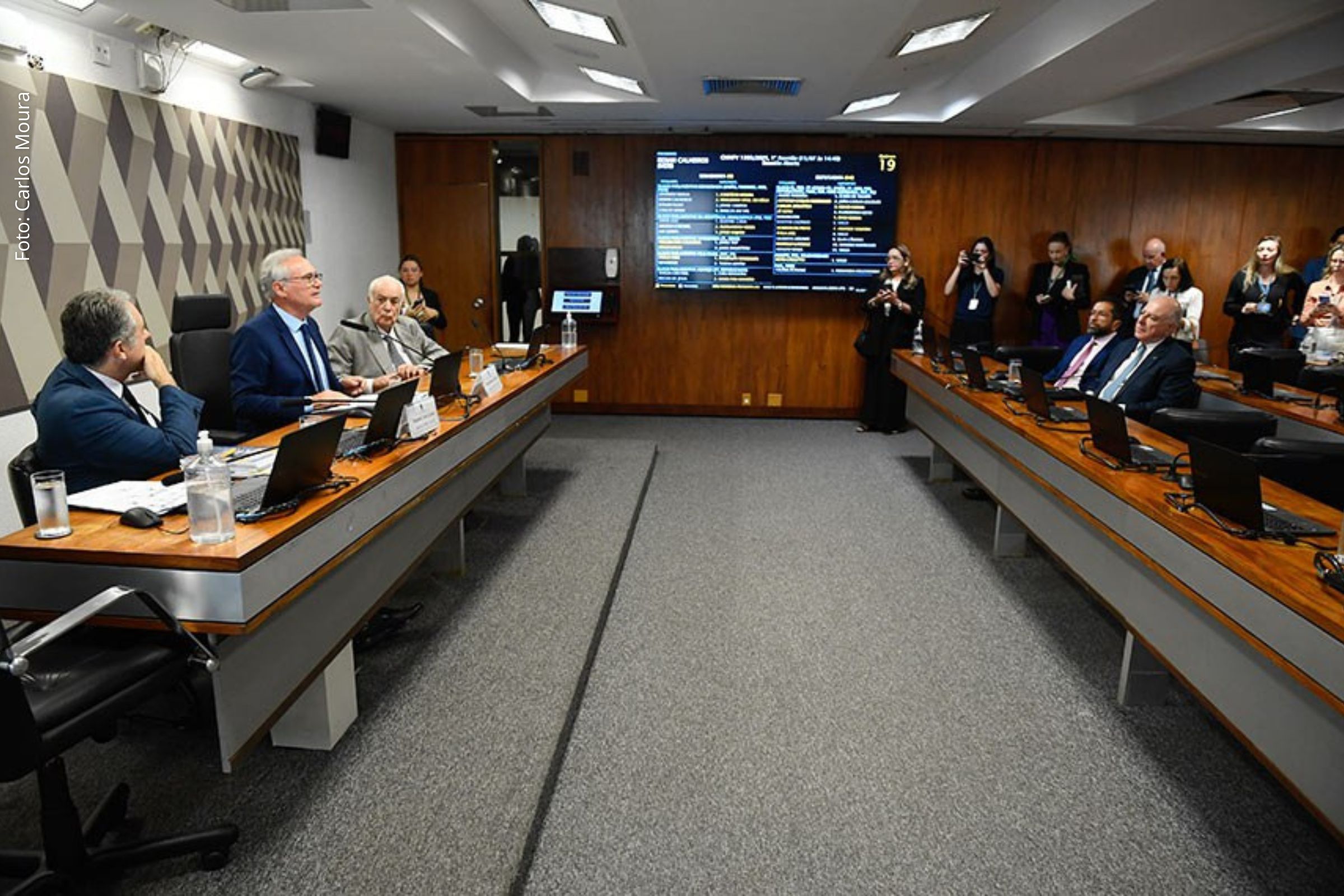 MP prorroga até outubro de 2025 a compensação do IOF sobre apostas e aplicações financeiras