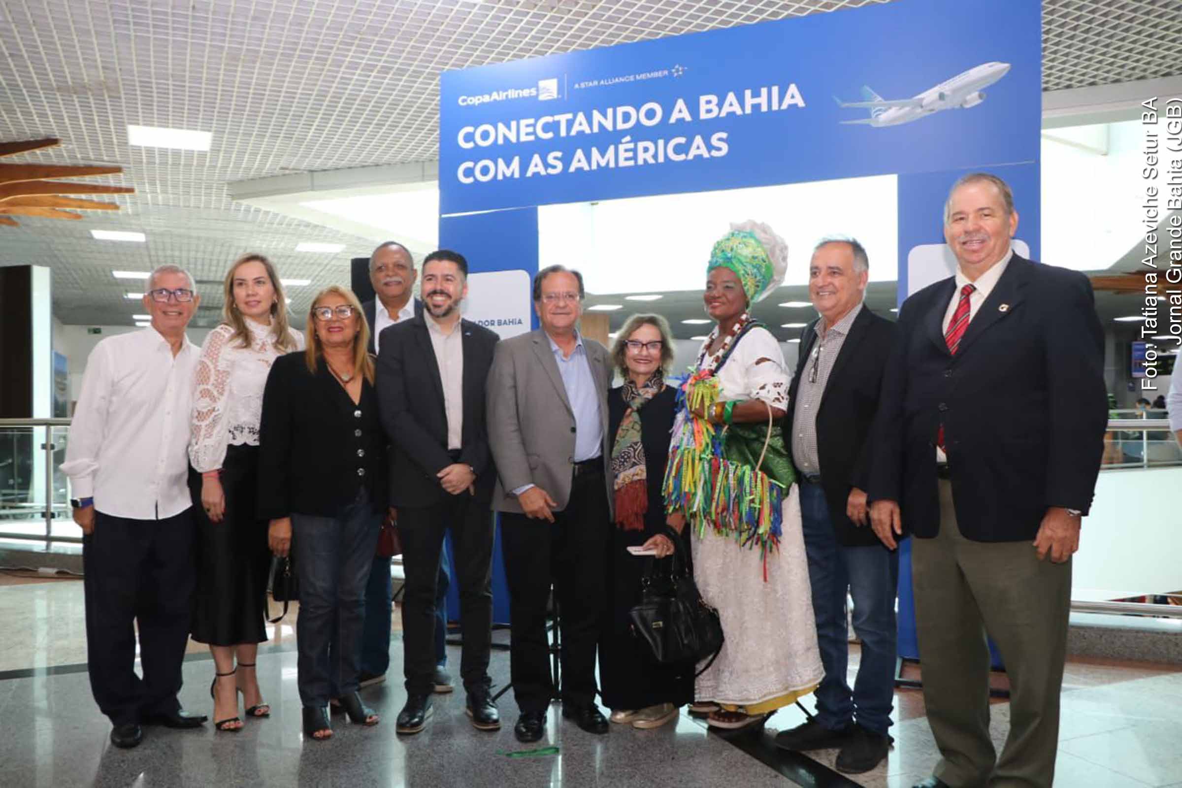 A Copa Airlines oficializou, nesta quinta-feira (03/07/2025), a retomada da rota aérea entre Cidade do Panamá e Salvador, com quatro voos semanais a partir de 7 de janeiro de 2026. A operação, negociada com apoio da Setur-BA, Embratur e Vinci Airports, amplia o acesso da Bahia a mercados estratégicos por meio do hub panamenho. A iniciativa reforça o papel da Bahia no crescimento do turismo internacional no Brasil.