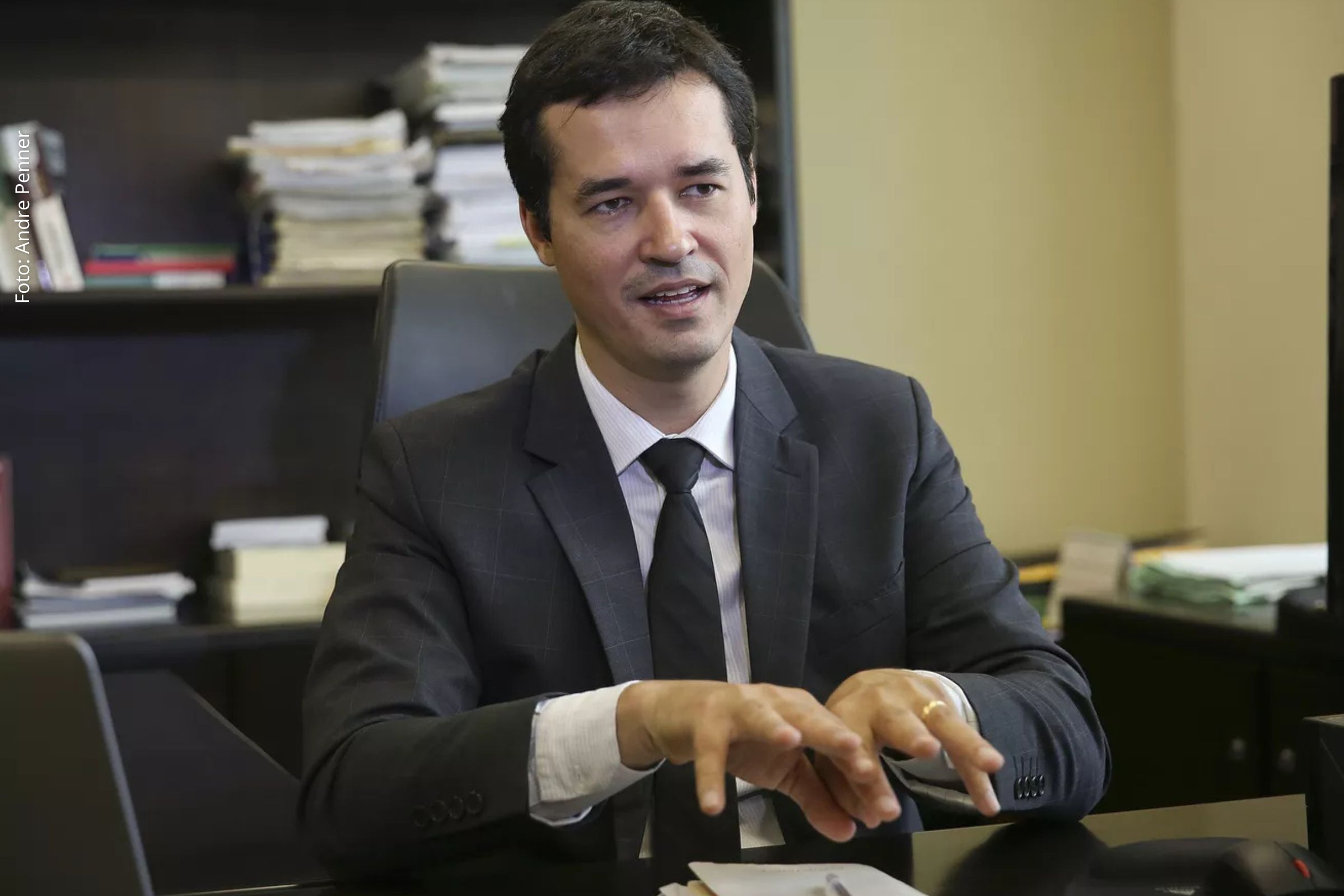 Deltan Dallagnol é condenado a pagar R$ 135 mil ao presidente Lula por danos morais no caso do PowerPoint