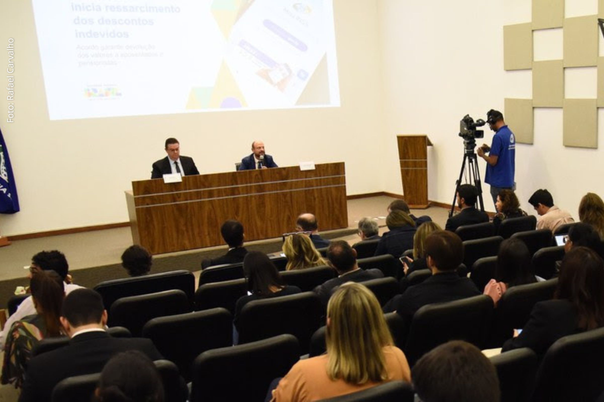 Beneficiários poderão aderir por aplicativo do INSS ou presencialmente nos Correios.