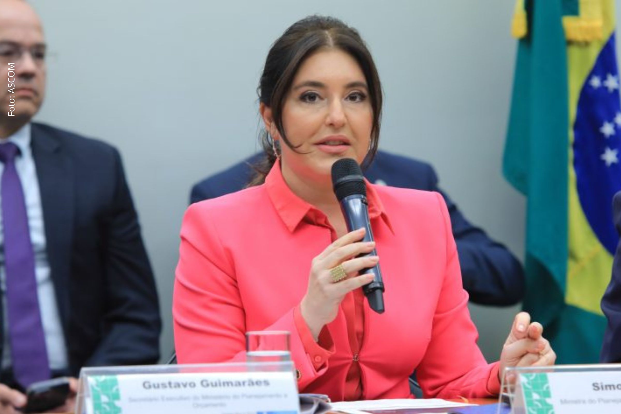 Ministra do Planejamento defende revisão em empréstimos consignados e destaca desafios fiscais.