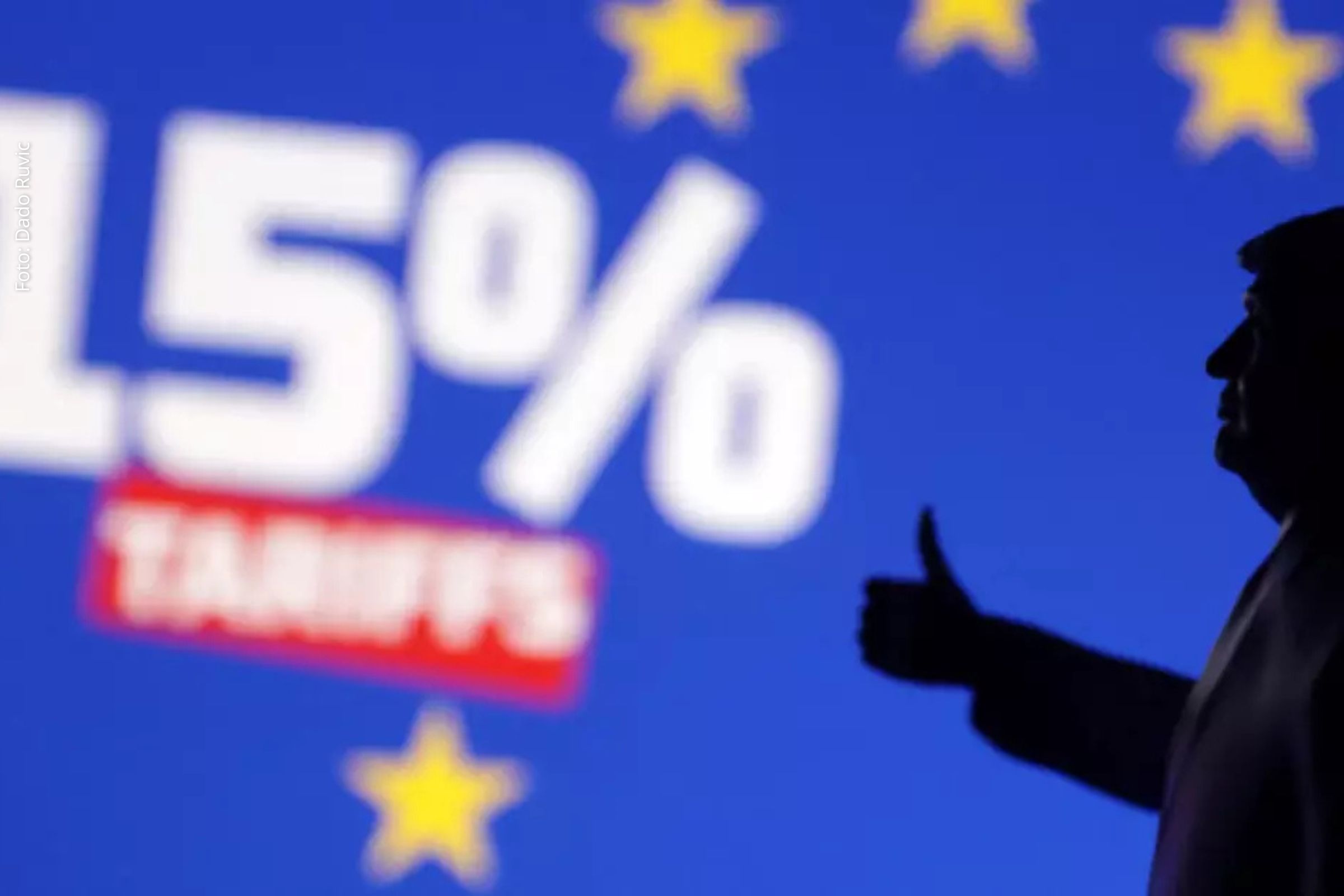 Comissão Europeia é criticada por falta de firmeza nas negociações com os Estados Unidos.