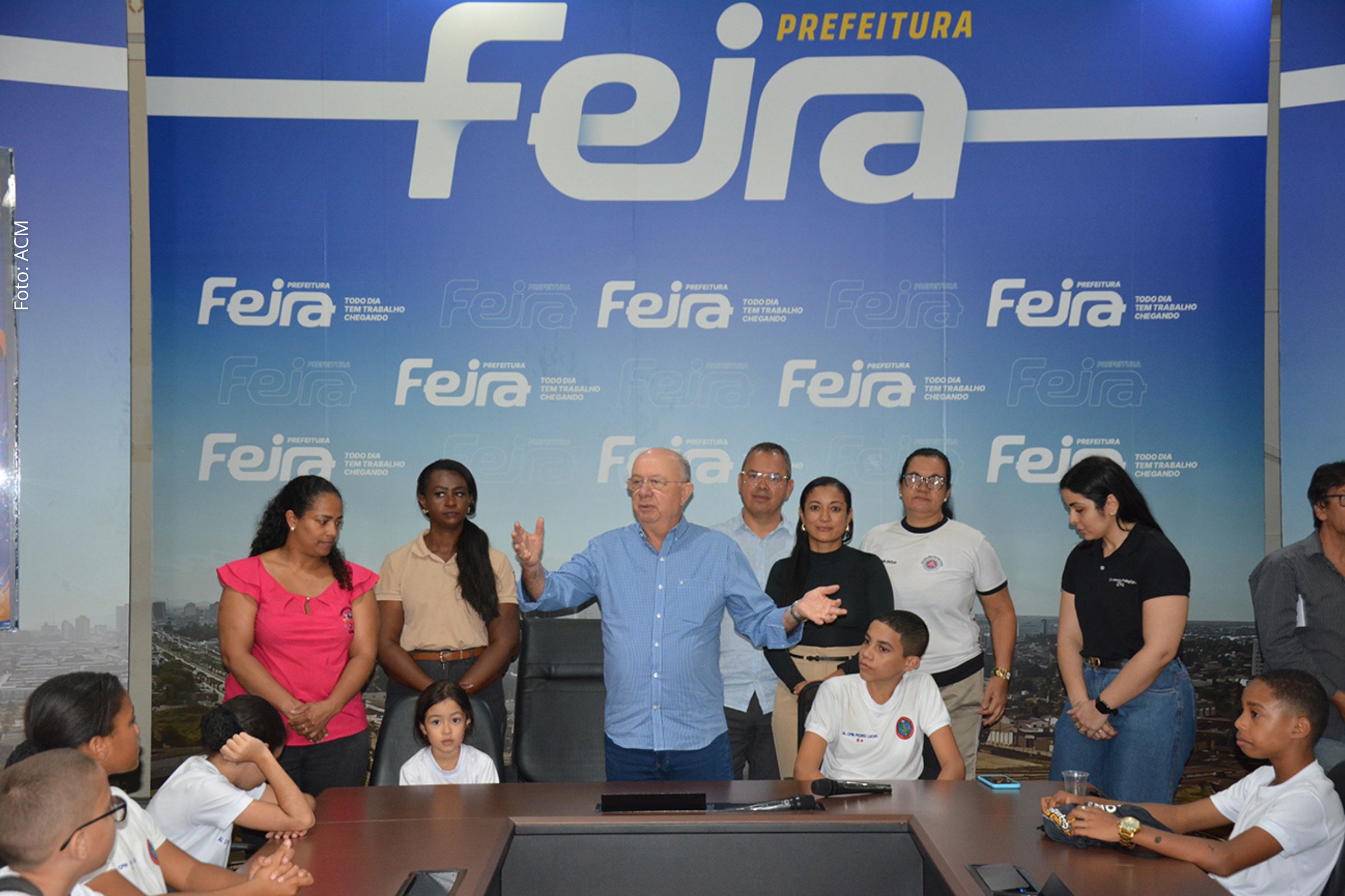 Estudantes do 6º ano participaram de atividades educativas e conheceram pontos históricos da cidade.