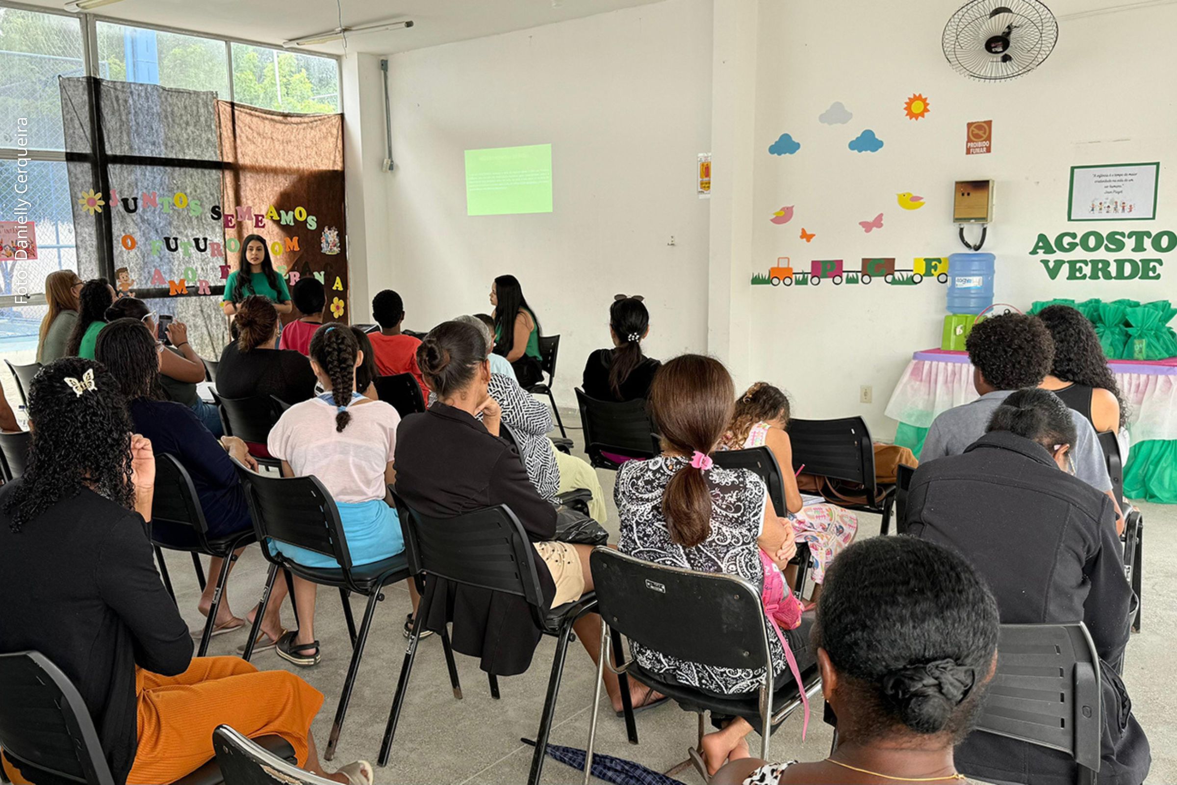 Atividade reuniu famílias e profissionais da assistência social na quarta-feira (27/08/2025). (Foto: Danielly Cerqueira/ASCOM PMFS)