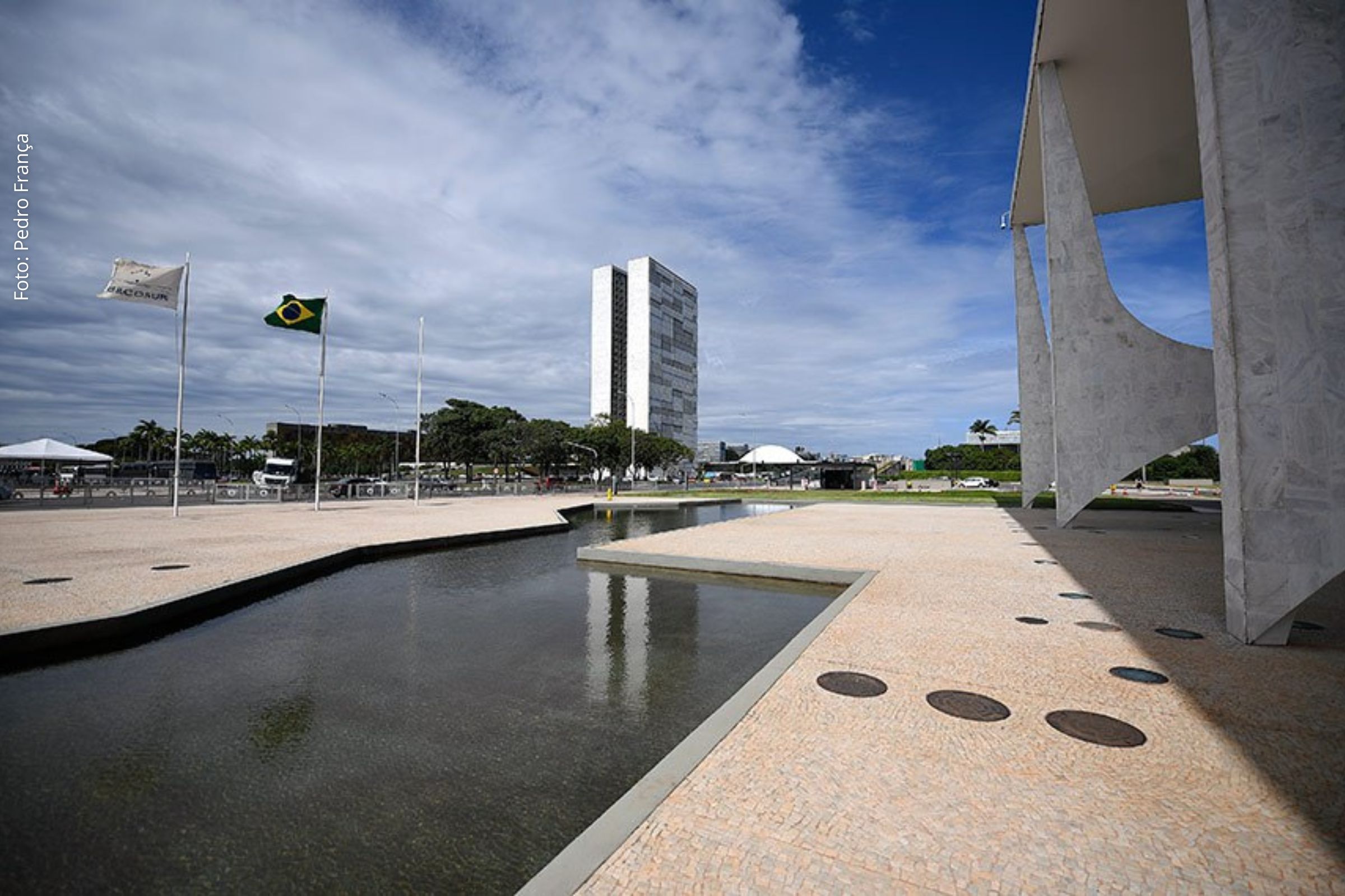 Decreto presidencial limita liberação de recursos e afeta também empenhos de ministérios, com impacto maior em Saúde, Educação e Turismo.