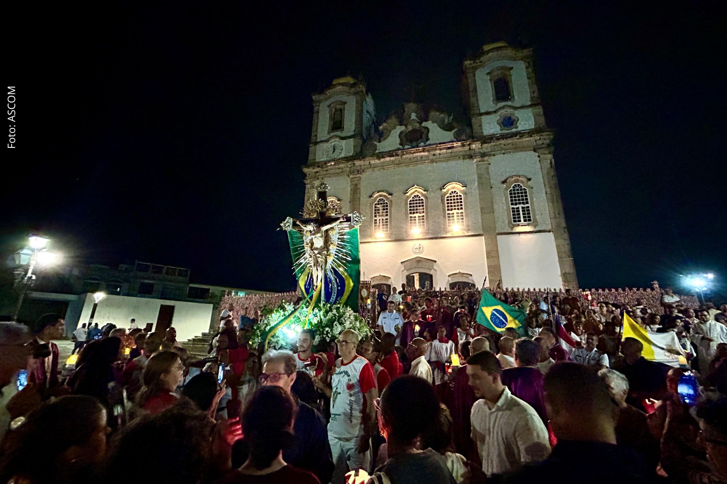 Devoções ao Senhor do Bonfim e à Santa Dulce movimentam turismo religioso em Salvador
