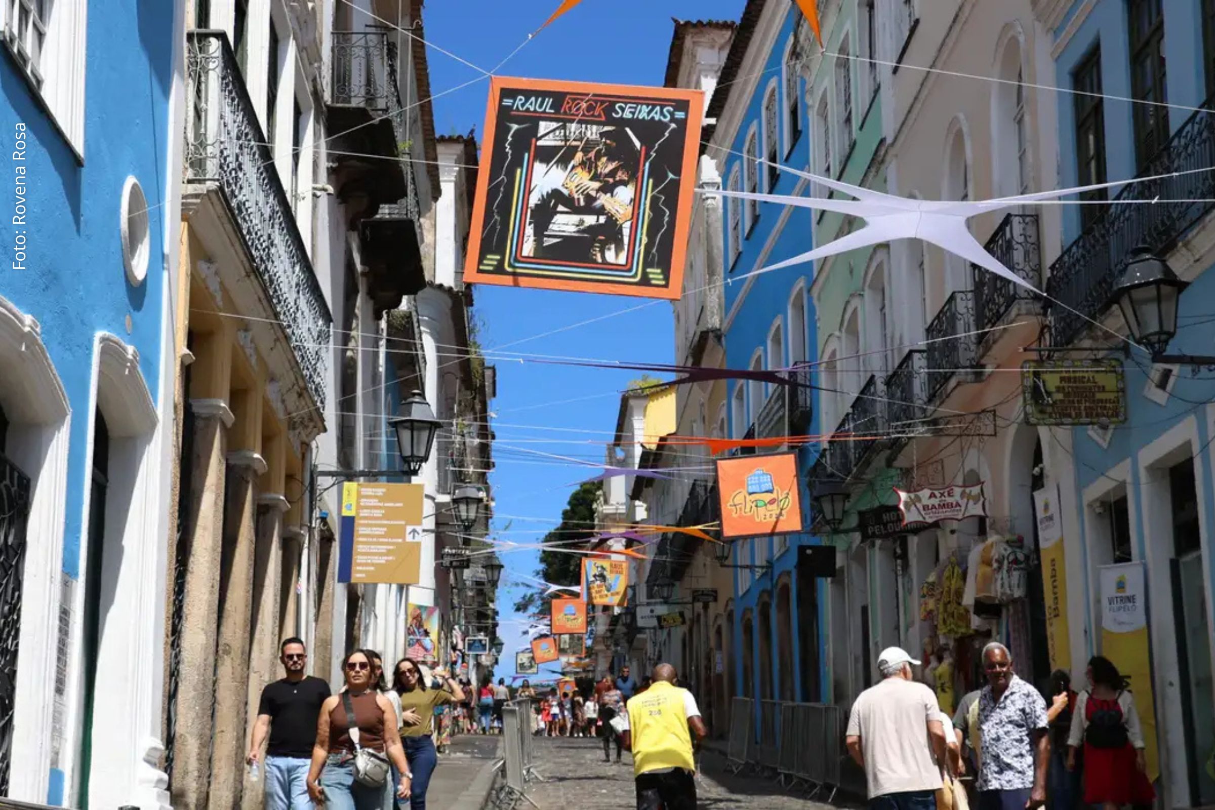 Evento literário transforma o centro histórico de Salvador em palco de cultura.
