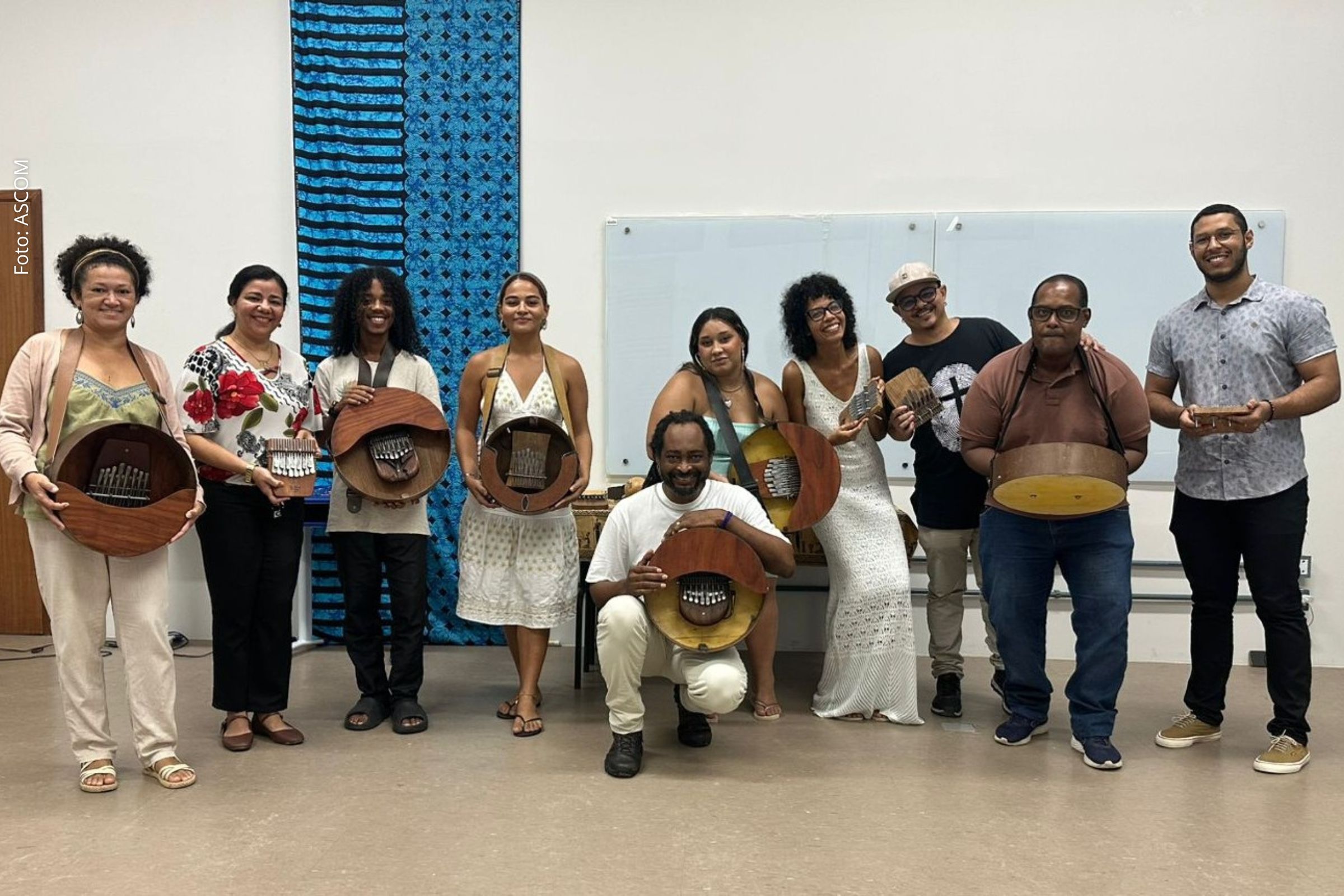 Projeto Vivências em Músicas de Mbira promove atividade cultural no CUCA-UEFS de 15 a 17 de agosto.