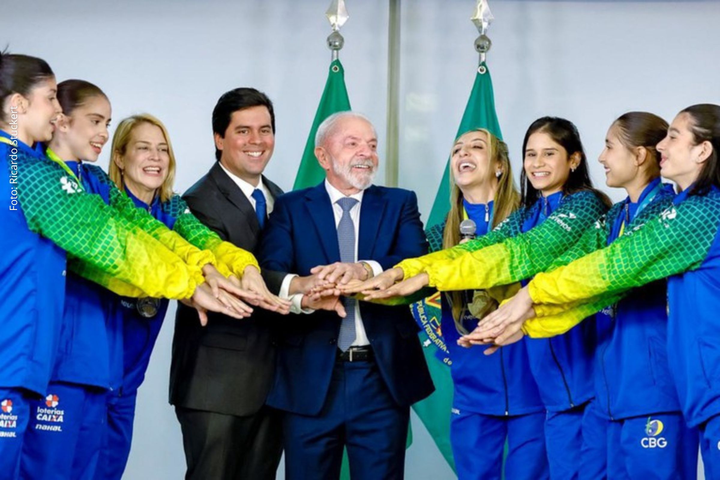 Reconhecimento marca conquistas inéditas da seleção brasileira no Rio 2025 e anuncia universidade do esporte.