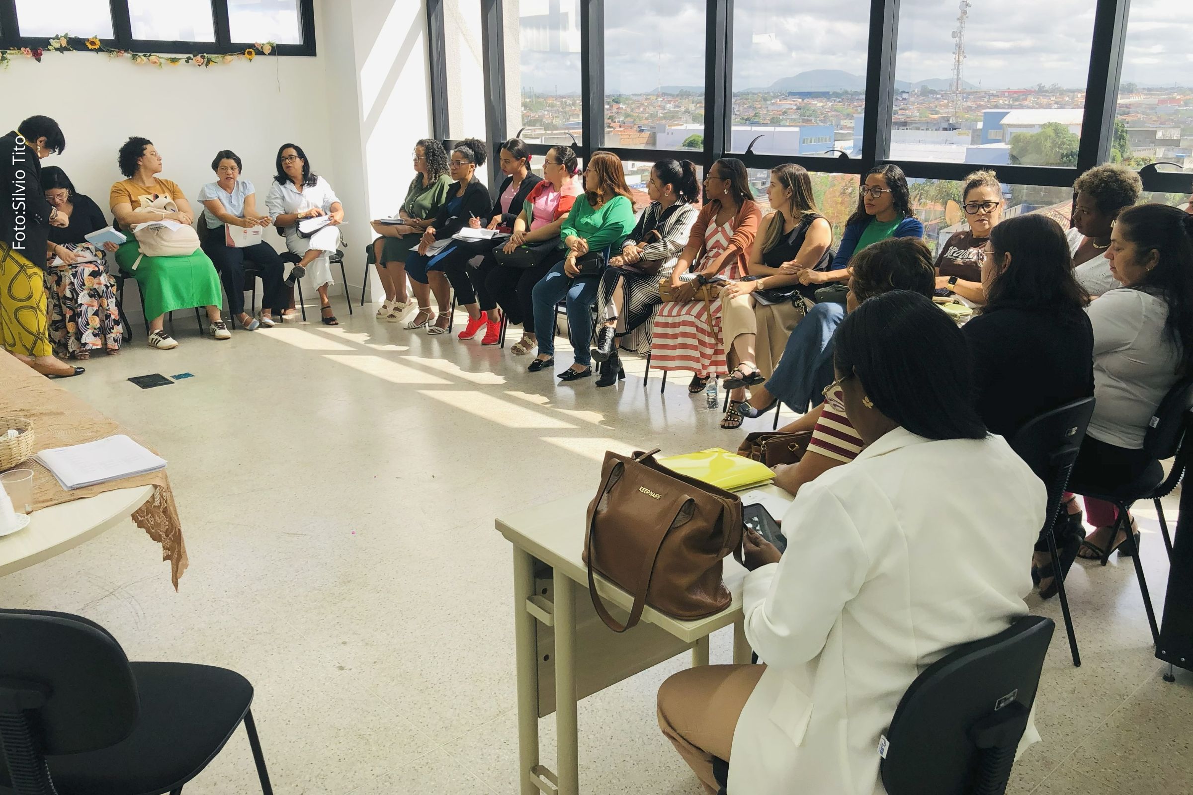 Iniciativa reúne professores do Ensino Fundamental para fortalecer estratégias de ensino e engajamento escolar.