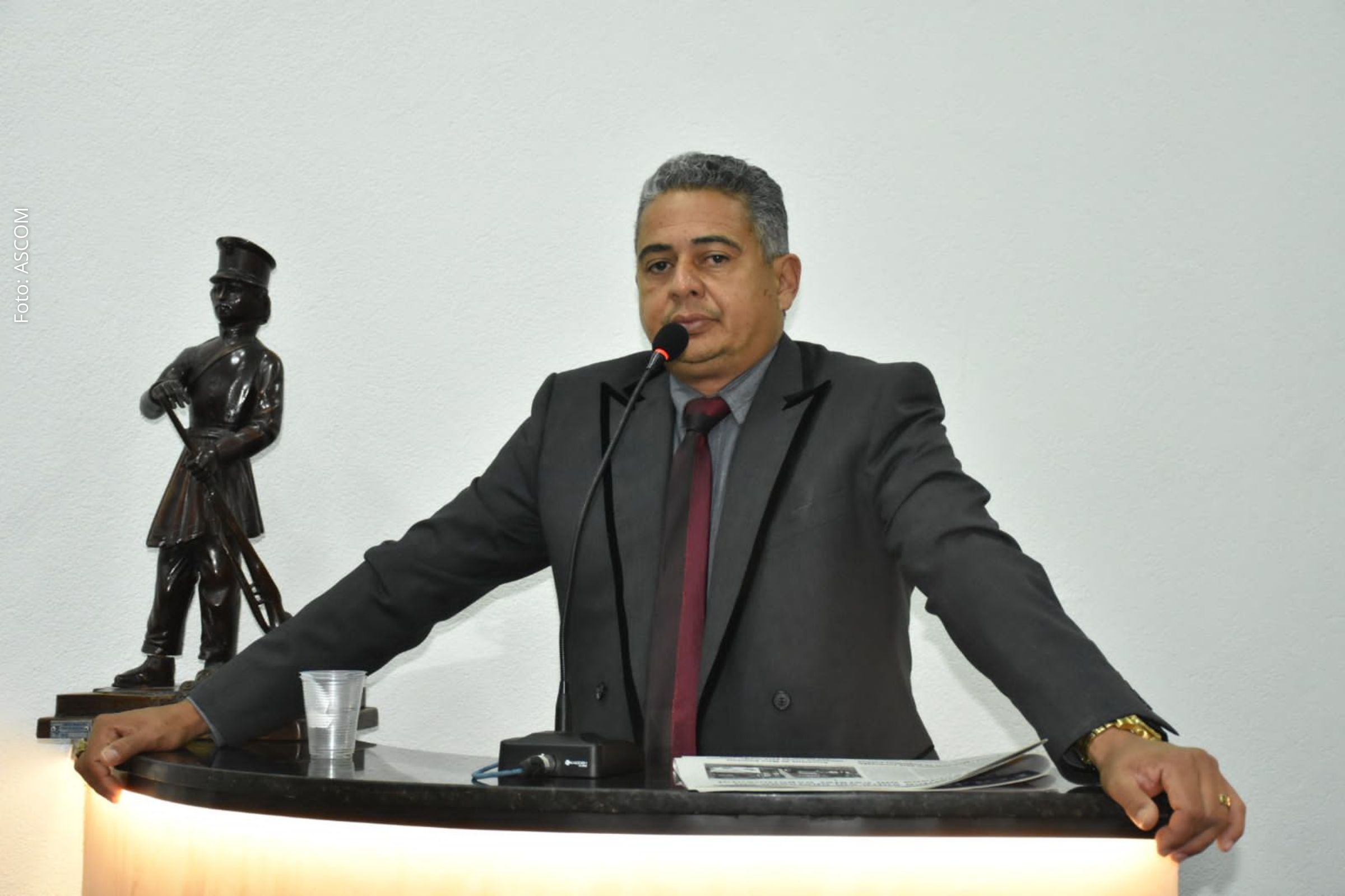 Vereadores solicitam recuperação de vias nos Distritos de Tiquaruçu e Jaguara e melhorias em praças da zona rural de Feira de Santana