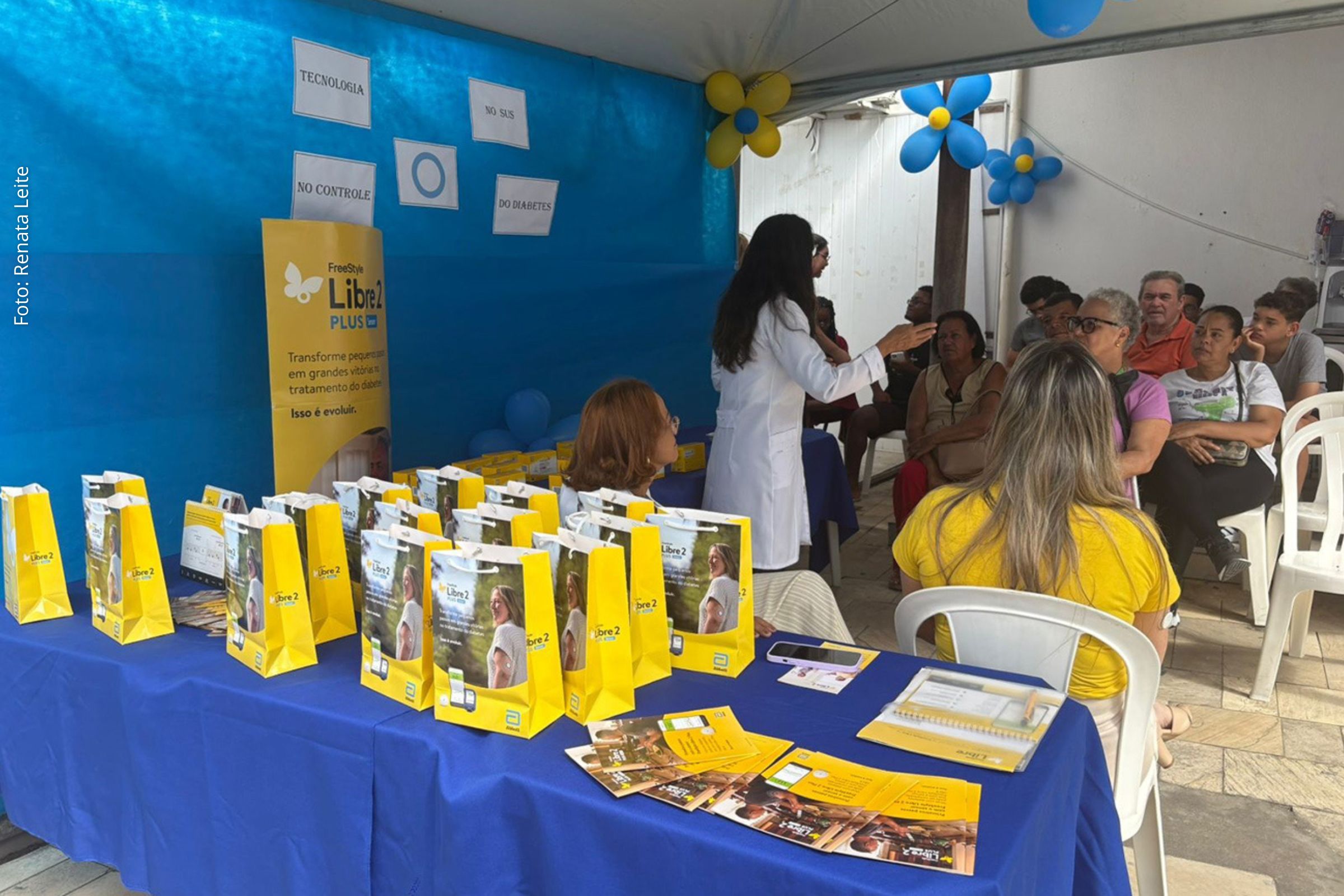 Dispositivos permitem acompanhamento 24 horas e integração de dados com médicos e familiares para tratamento personalizado do diabetes.