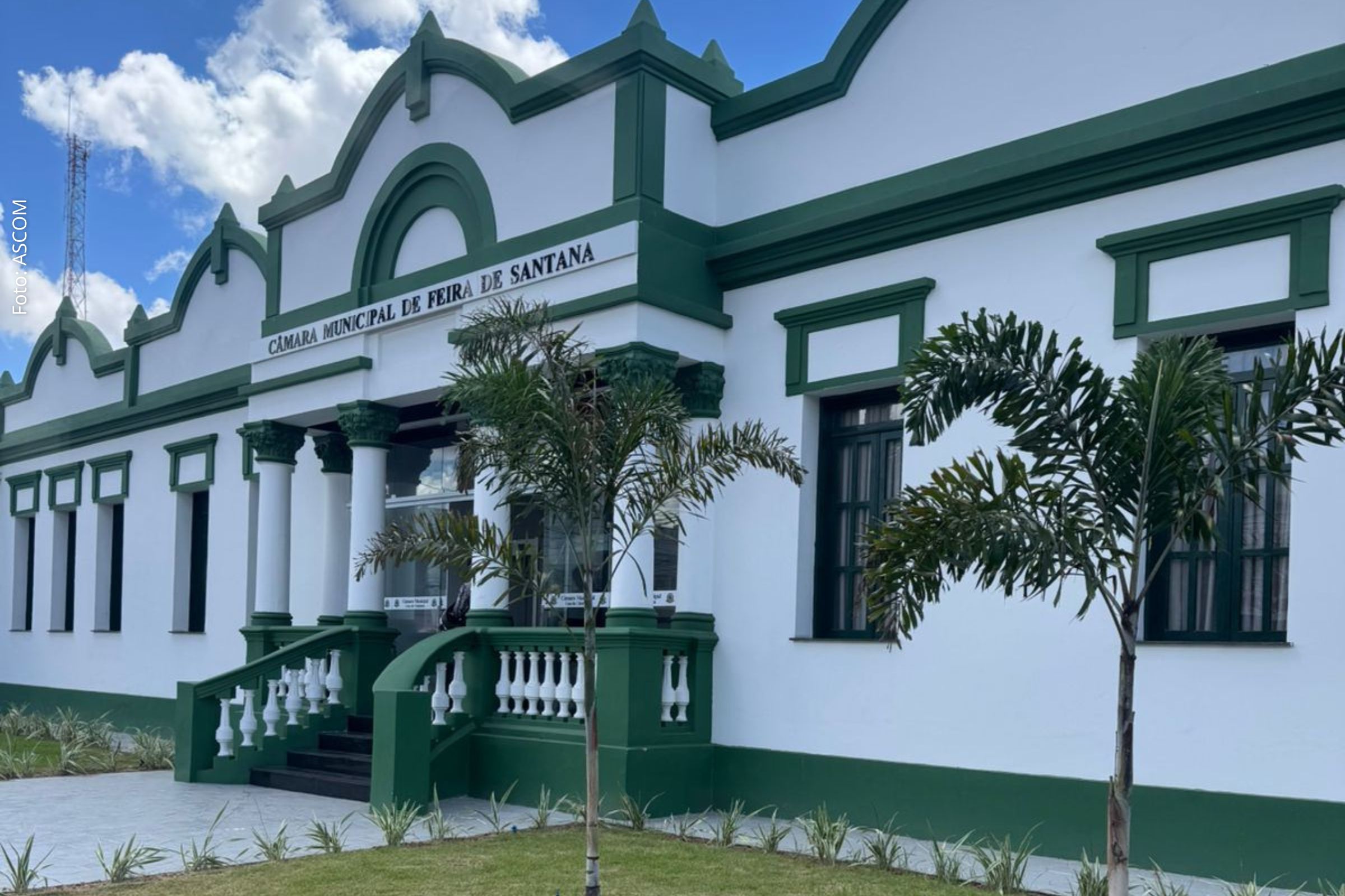 Reconhecimento destaca contribuições sociais, culturais e educacionais de cidadãos e cidadãs à comunidade feirense.