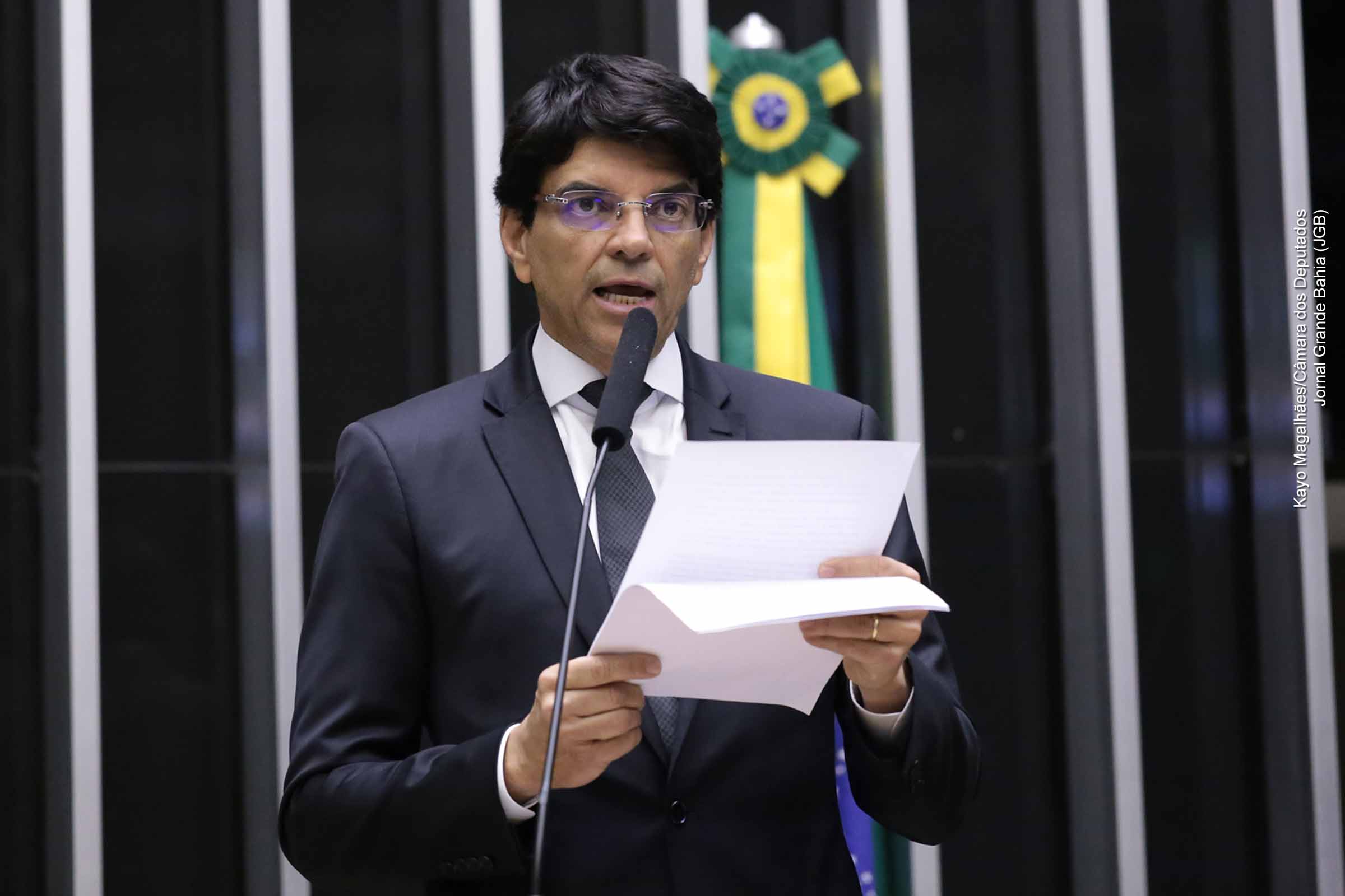 Câmara dos Deputados aprova em 1º turno a PEC das Prerrogativas com 353 votos favoráveis