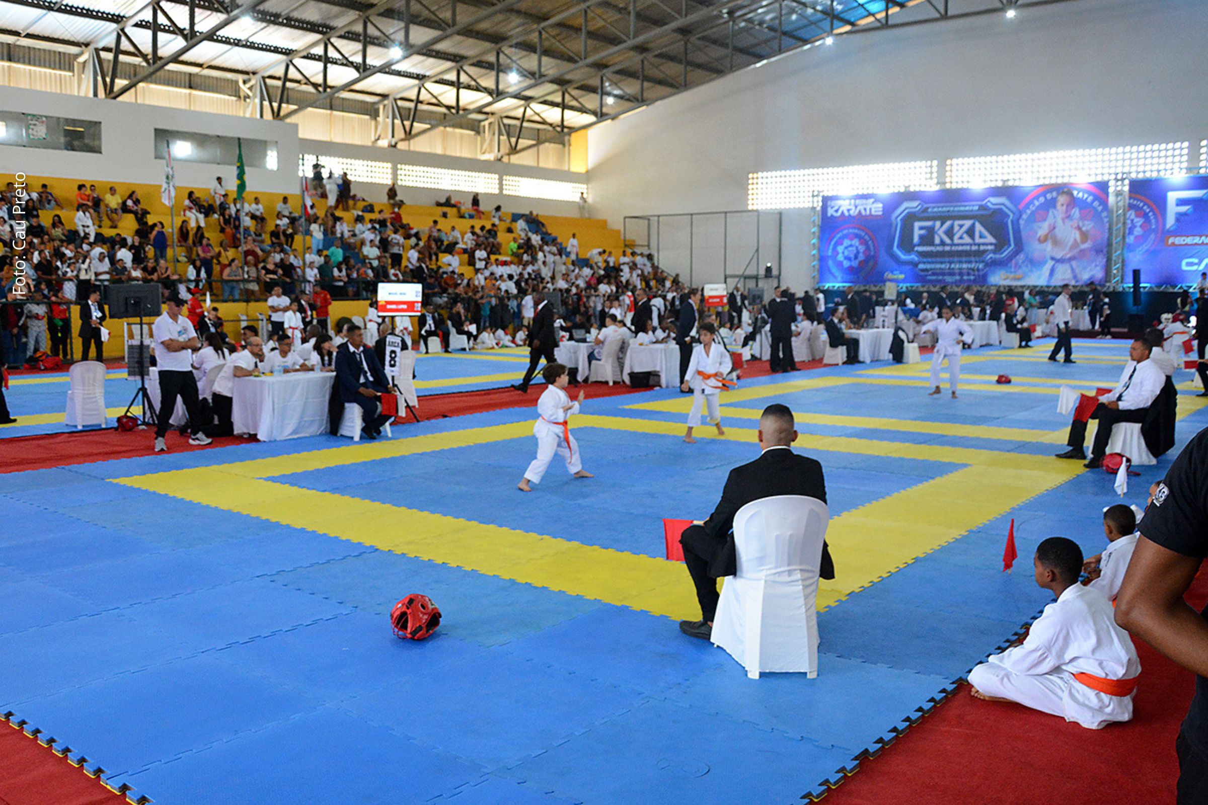 Cidade recebe 800 atletas de 61 municípios e reforça posição como polo esportivo estadual.