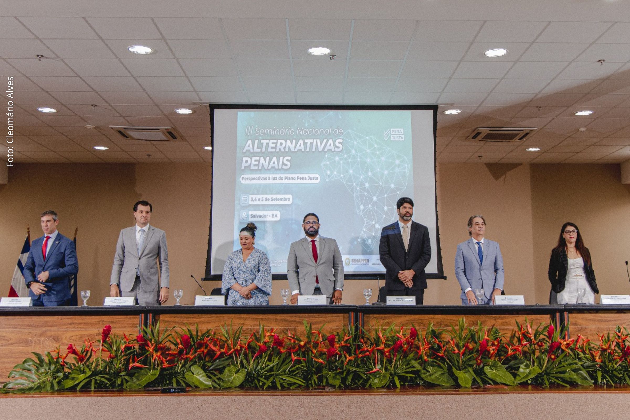 Evento em Salvador reúne autoridades, sociedade civil e operadores do direito para debater políticas penais e Plano Pena Justa.