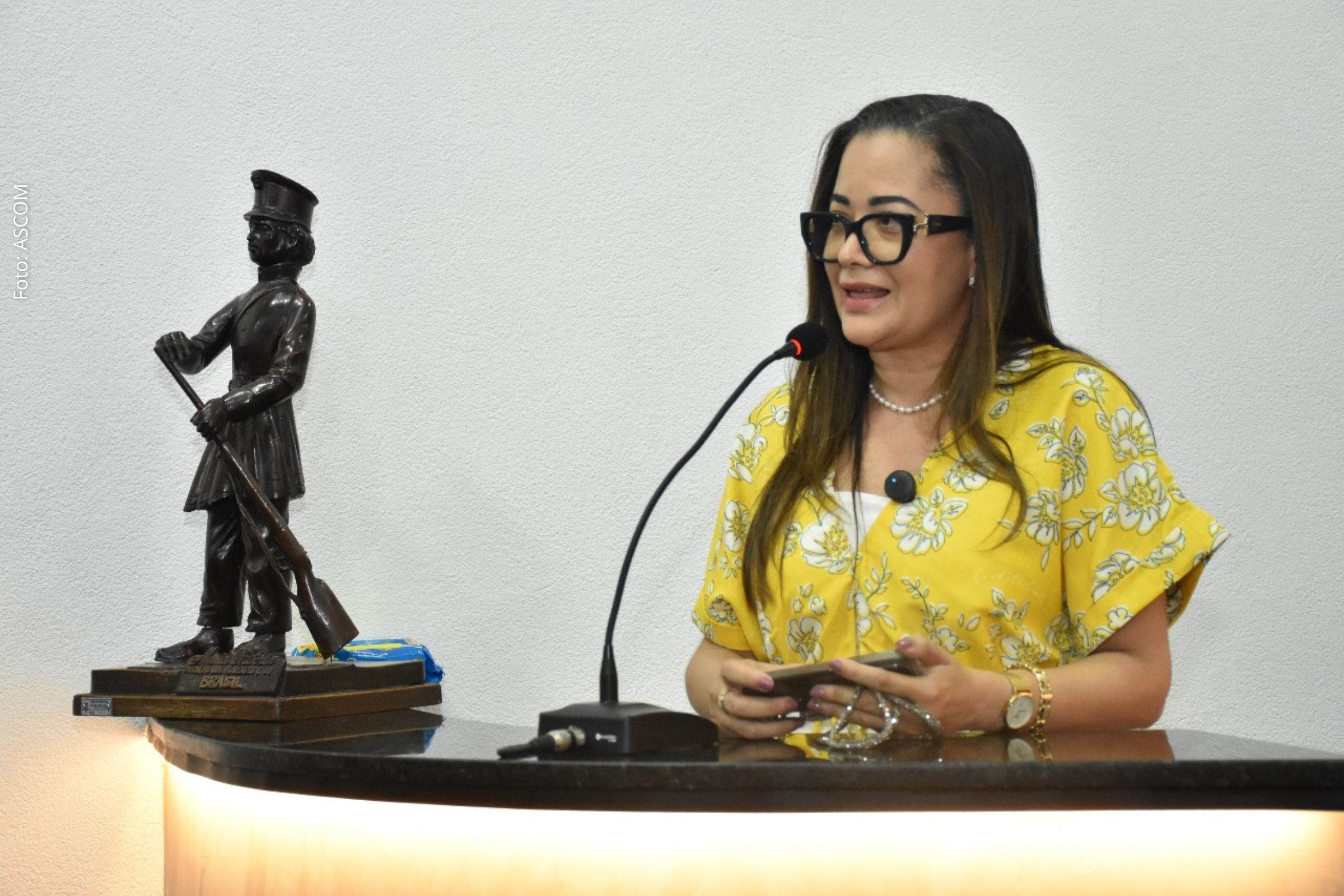 Profissional médica enfatiza importância de preservação de funções privativas aos médicos na atenção à saúde visual de crianças.