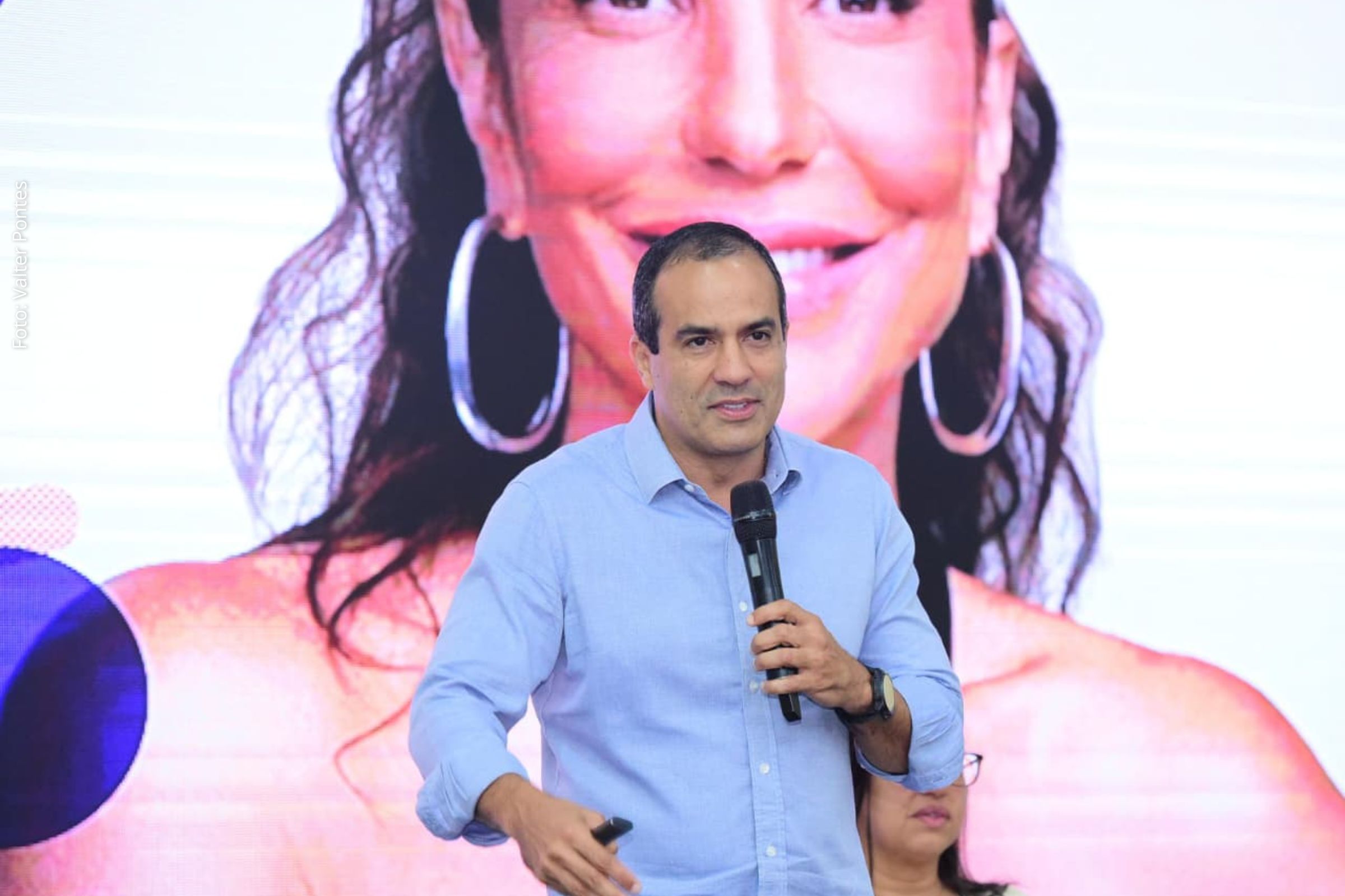 Evento gratuito promete mais de 100 horas de música e movimentação econômica de R$ 400 milhões na capital baiana.