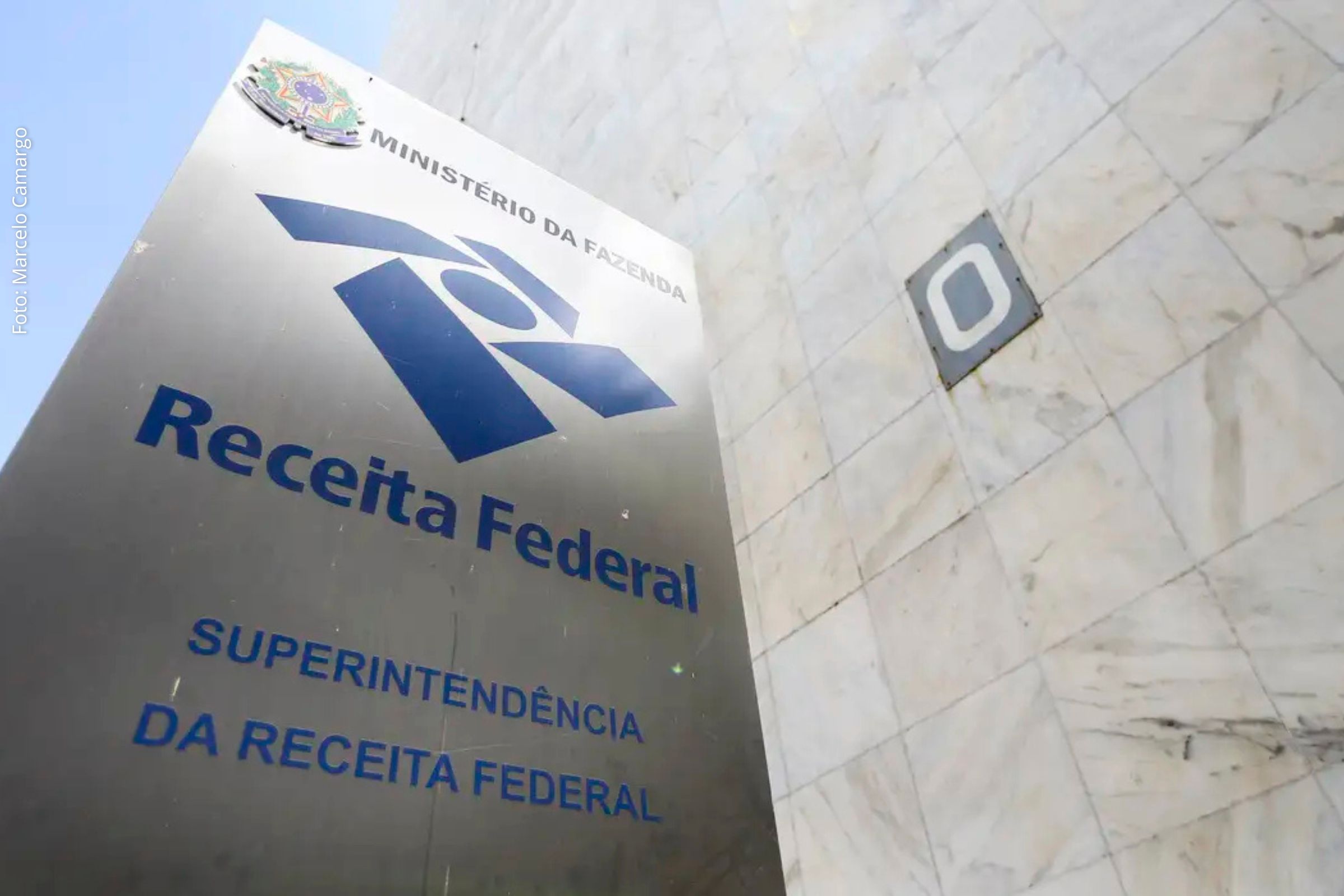 Operação Cadeia de Carbono mira importação fraudulenta e desarticula esquema de lavagem de dinheiro e evasão fiscal.