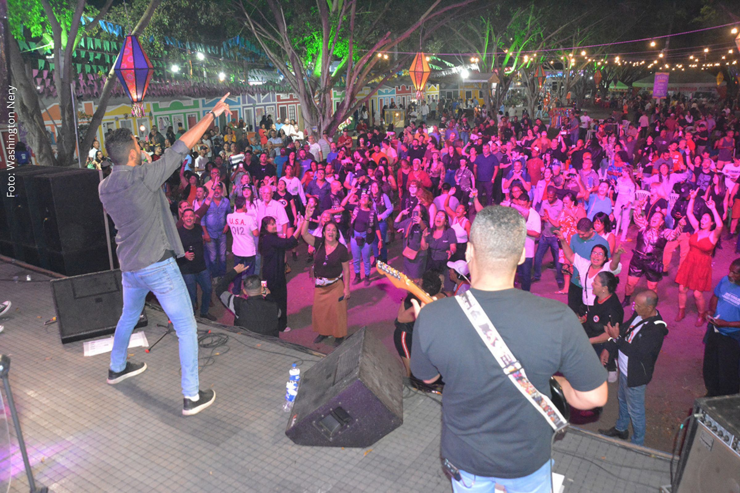 Rock e pop animam público na Expofeira 2025 no Parque de Exposição