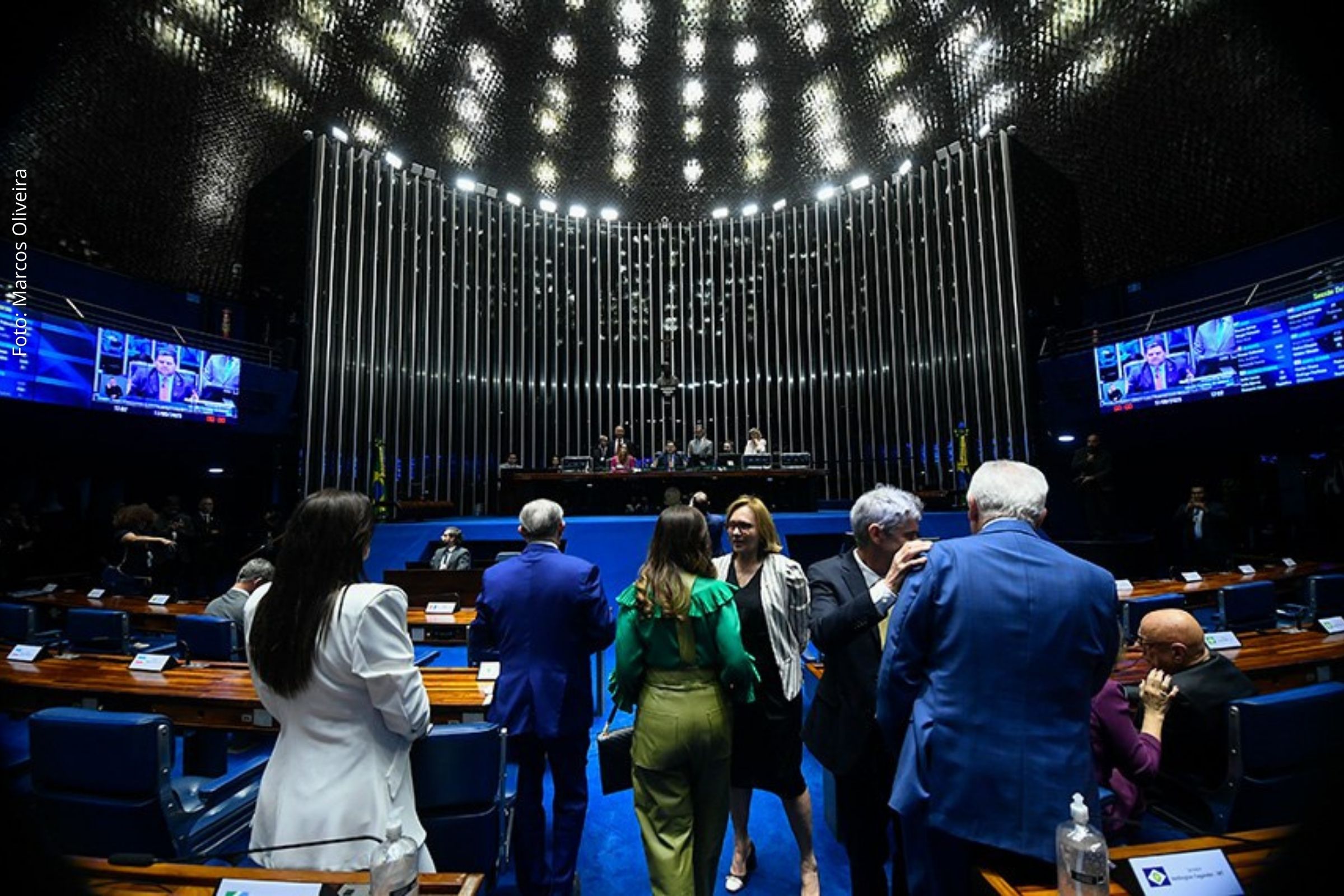 Medida provisória amplia Tarifa Social de Energia Elétrica e segue para sanção presidencial.