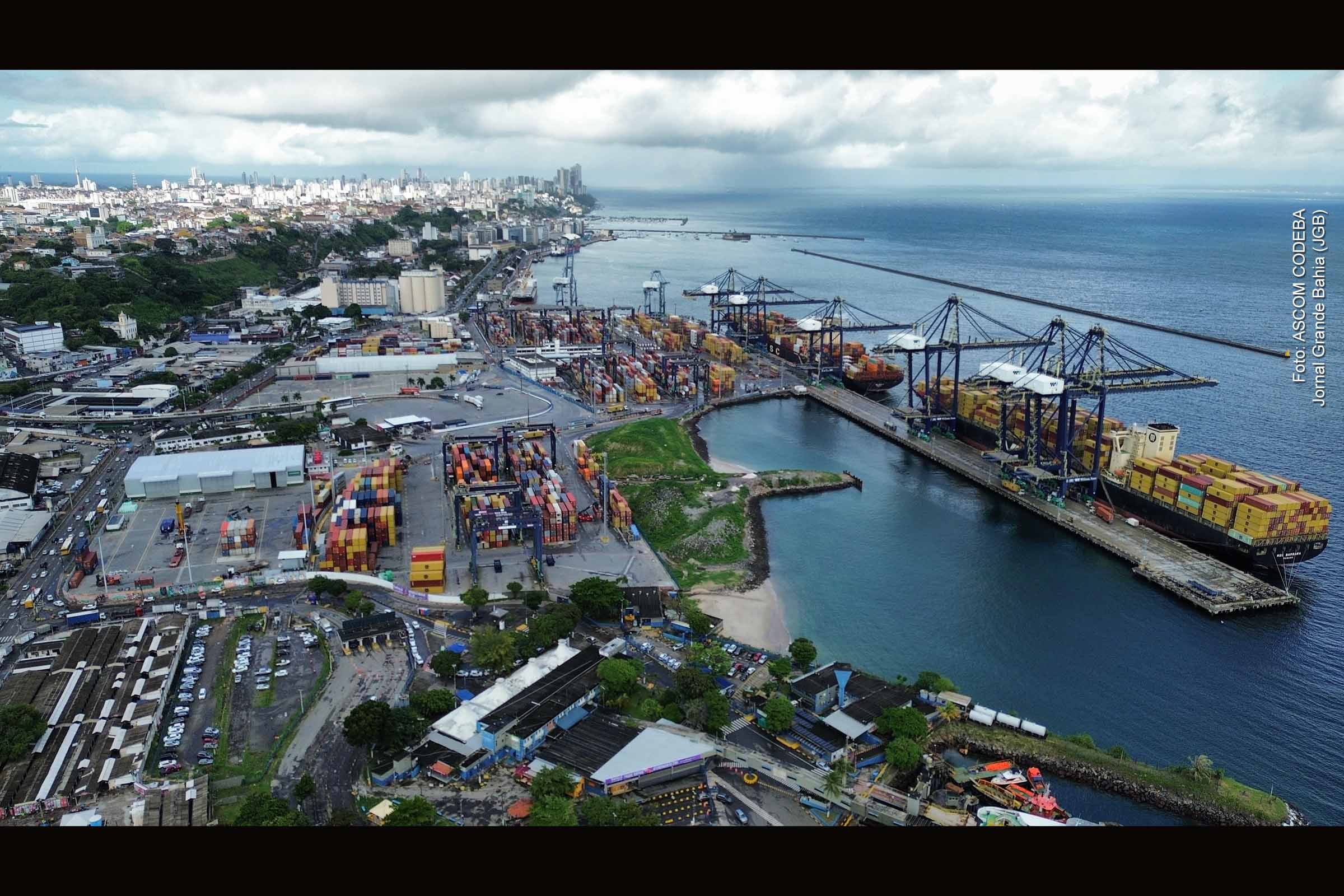 Bahia registra aumento de mais de 20% na movimentação portuária de granéis sólidos em julho de 2025