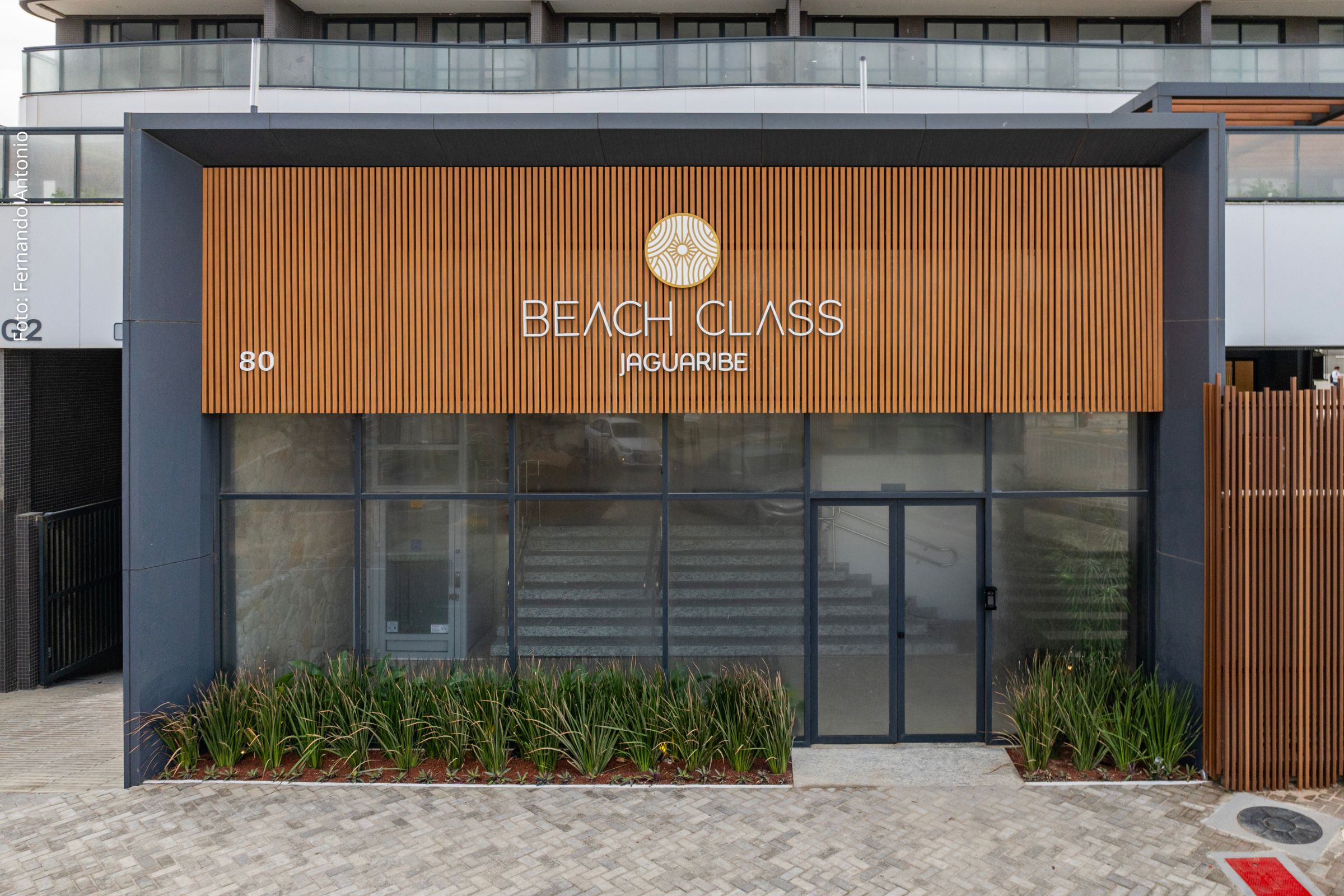 Novo empreendimento da bandeira Beach Class oferece apartamentos de 40 a 110 m², áreas de lazer completas e serviços de conveniência para moradores e investidores.