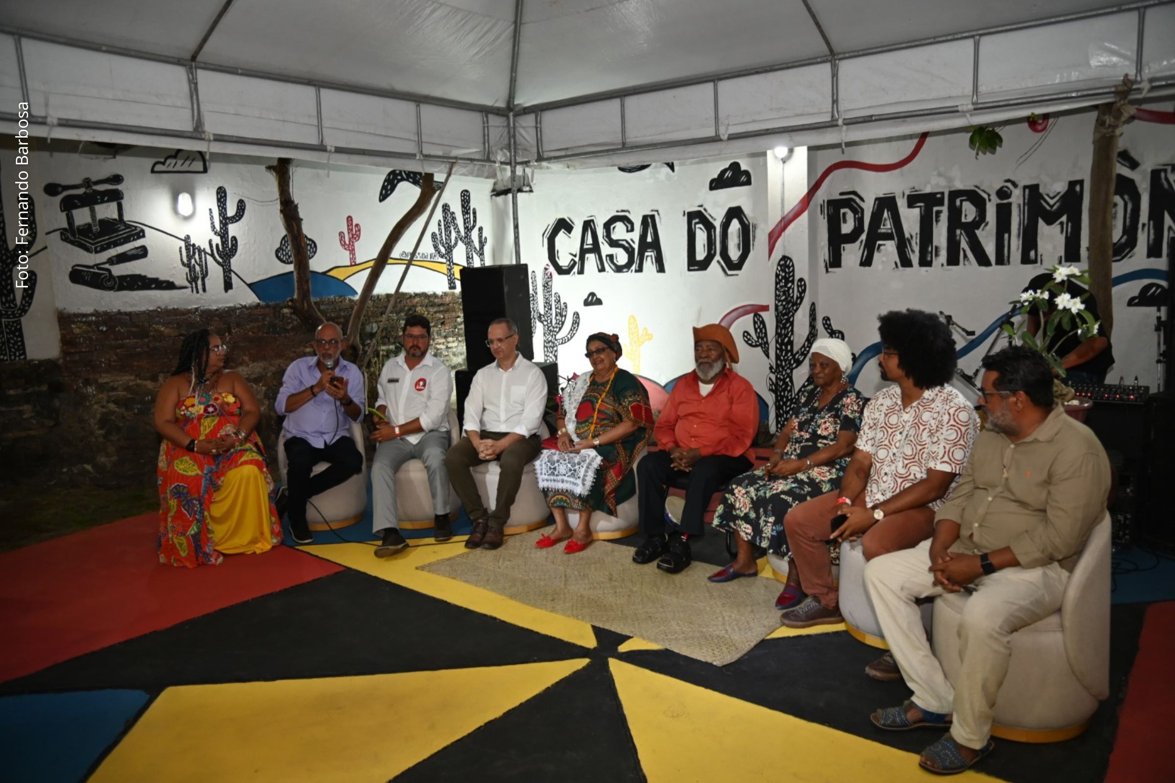 Oficinas, mesas-redondas, apresentações artísticas e exposições promovem educação patrimonial e valorização das tradições locais em Cachoeira.