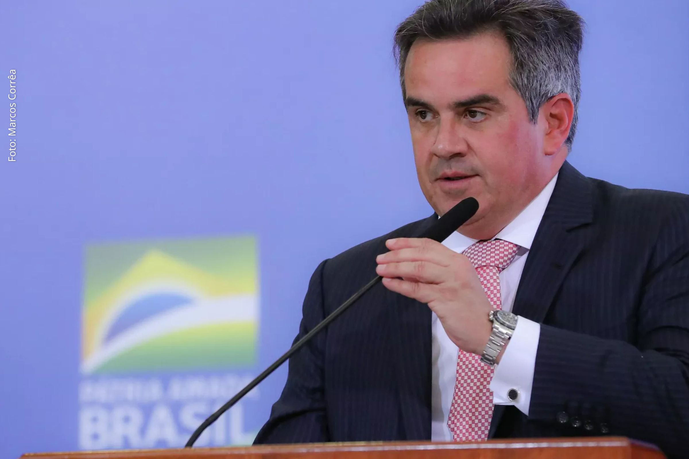 Senador aponta governador de São Paulo como potencial candidato único da ala conservadora e analisa cenário eleitoral para o Planalto.