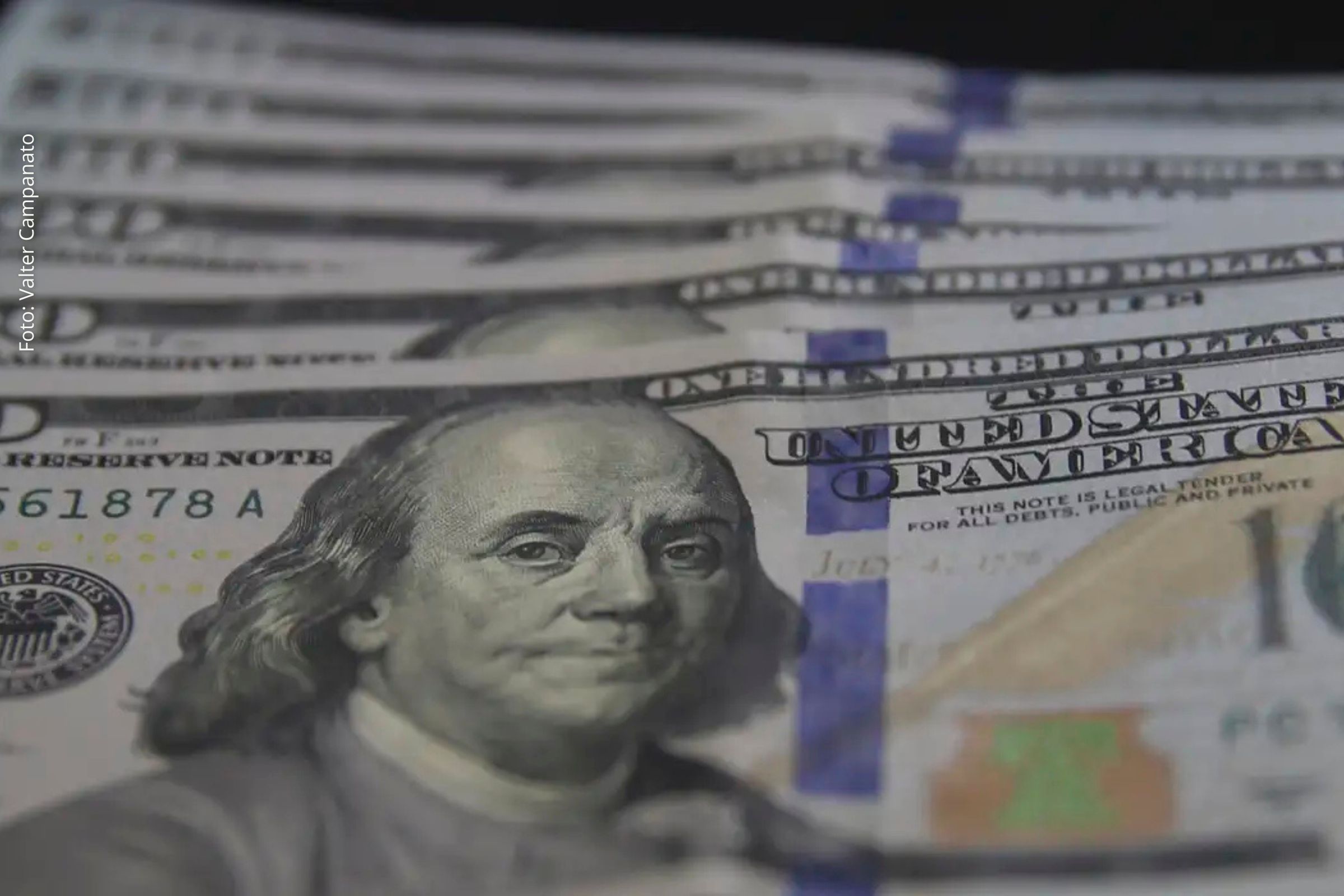 Ibovespa ultrapassa os 148 mil pontos pela primeira vez e fecha em alta com expectativa internacional