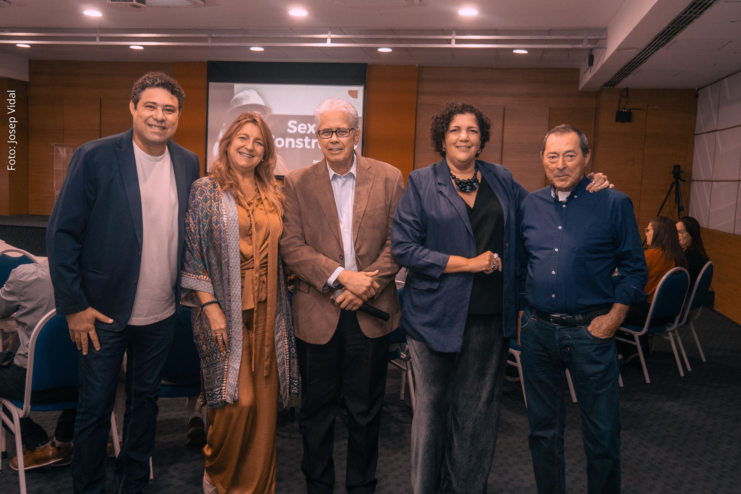 Palestra internacional no Sinduscon-BA destacou impactos do ruído urbano e soluções para cidades mais saudáveis.
