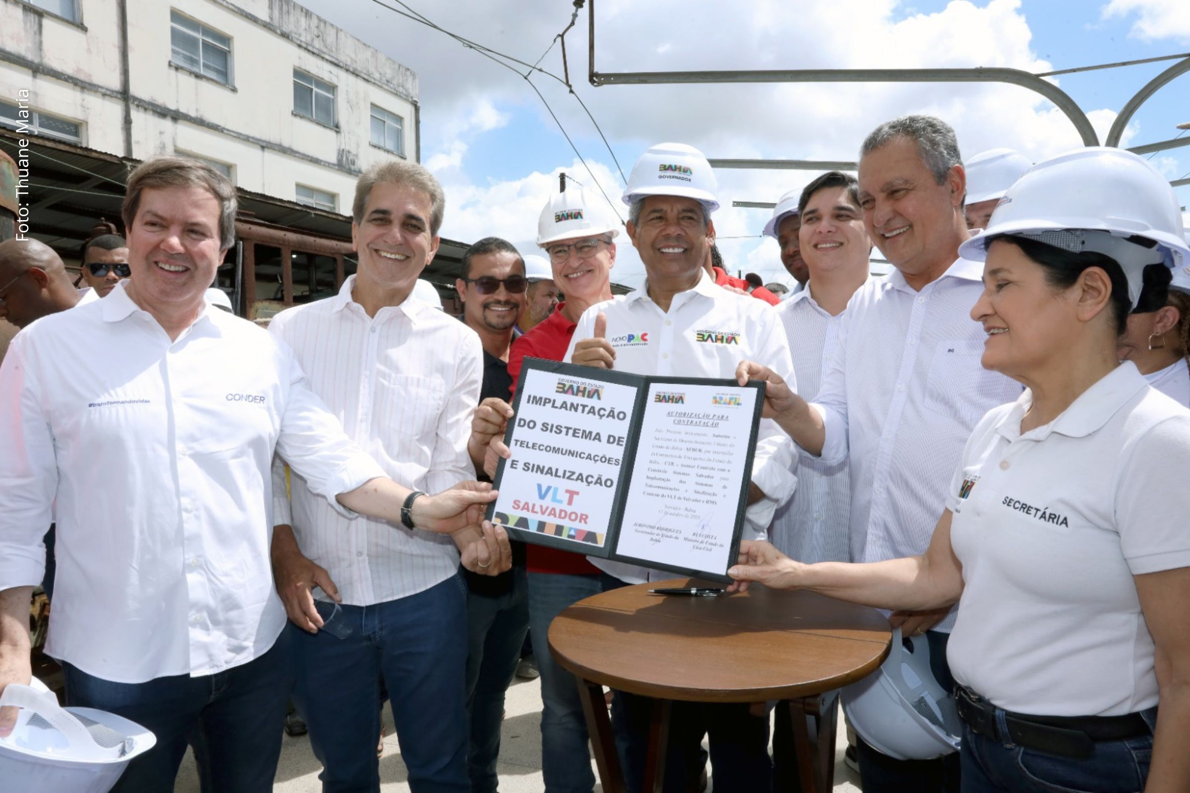 Governador Jerônimo Rodrigues e ministro Rui Costa autorizam implantação dos sistemas do VLT e vistoriaram obras de mobilidade em Salvador