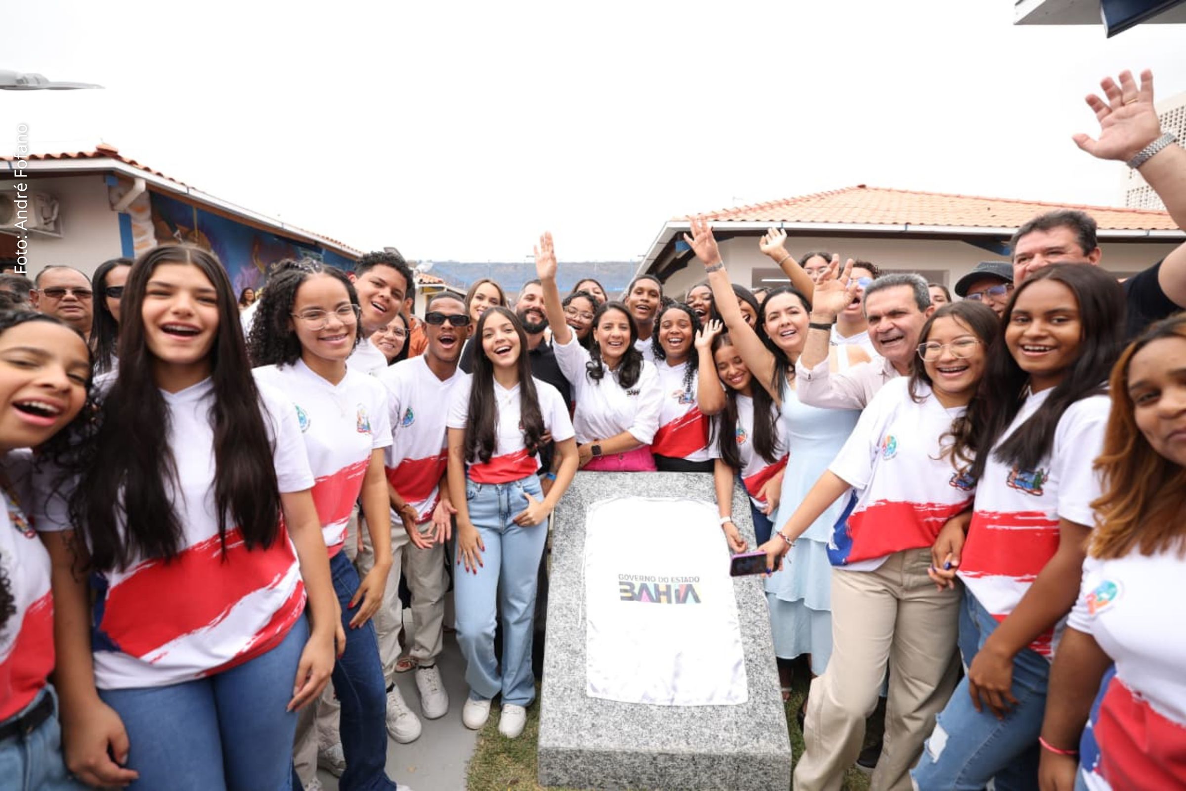 Investimentos de mais de R$ 10 milhões modernizam estruturas e fortalecem o modelo de educação em tempo integral no município.