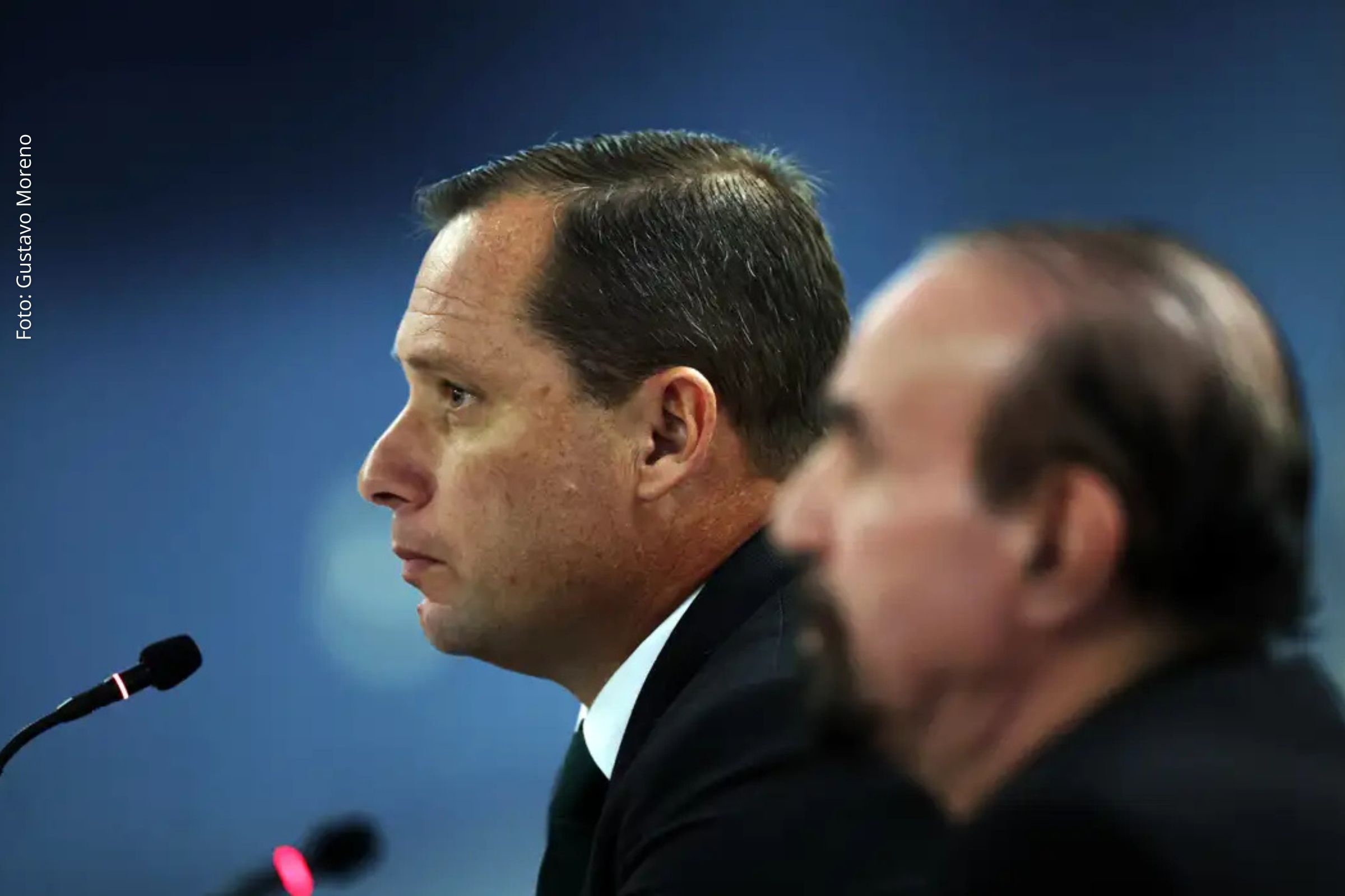 Ministro Alexandre de Moraes determina cumprimento de pena em regime aberto para Mauro Cid