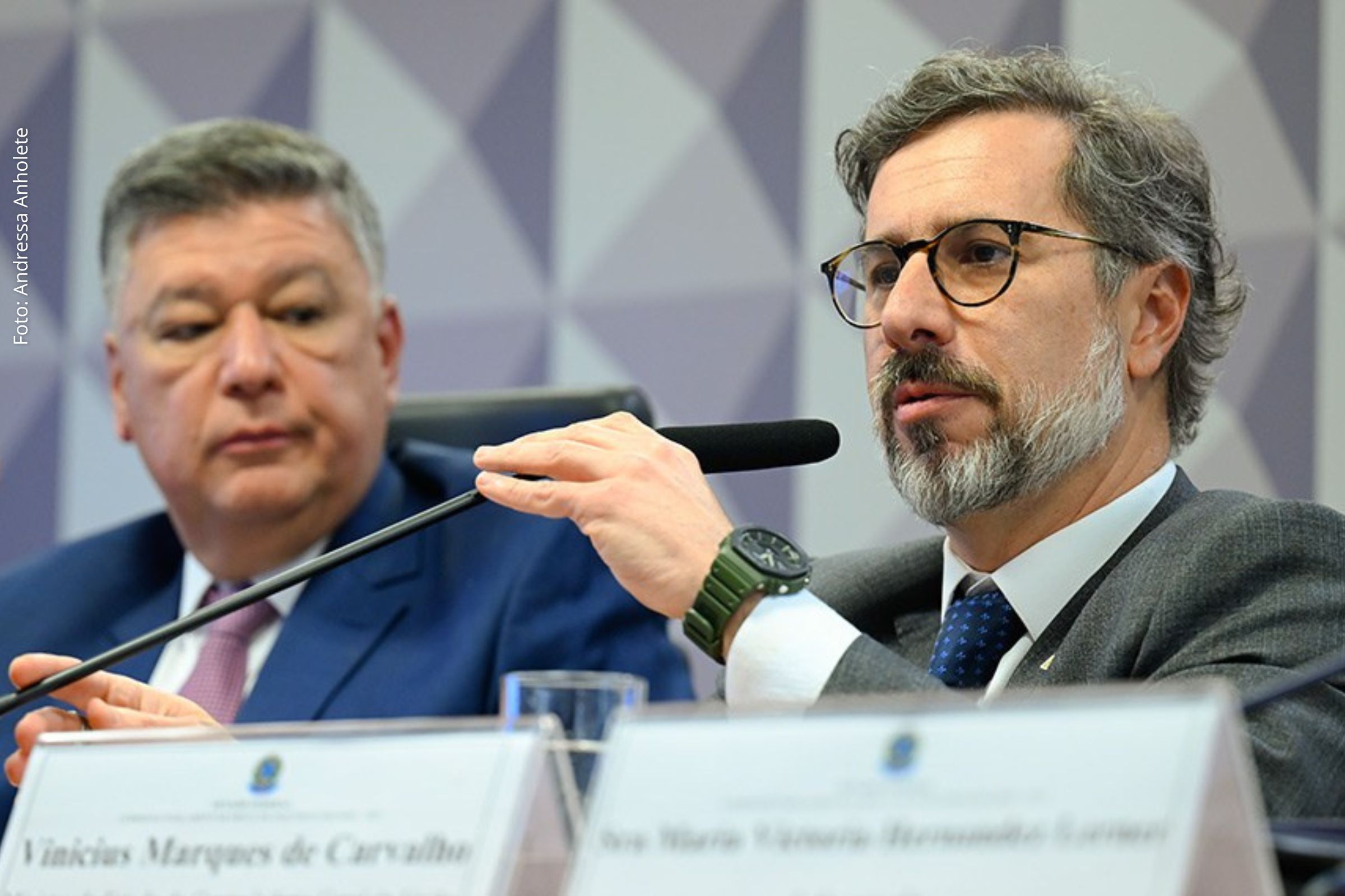 Vinicius Marques de Carvalho esclarece investigação sobre descontos irregulares em benefícios e atuação da controladoria junto à Polícia Federal.