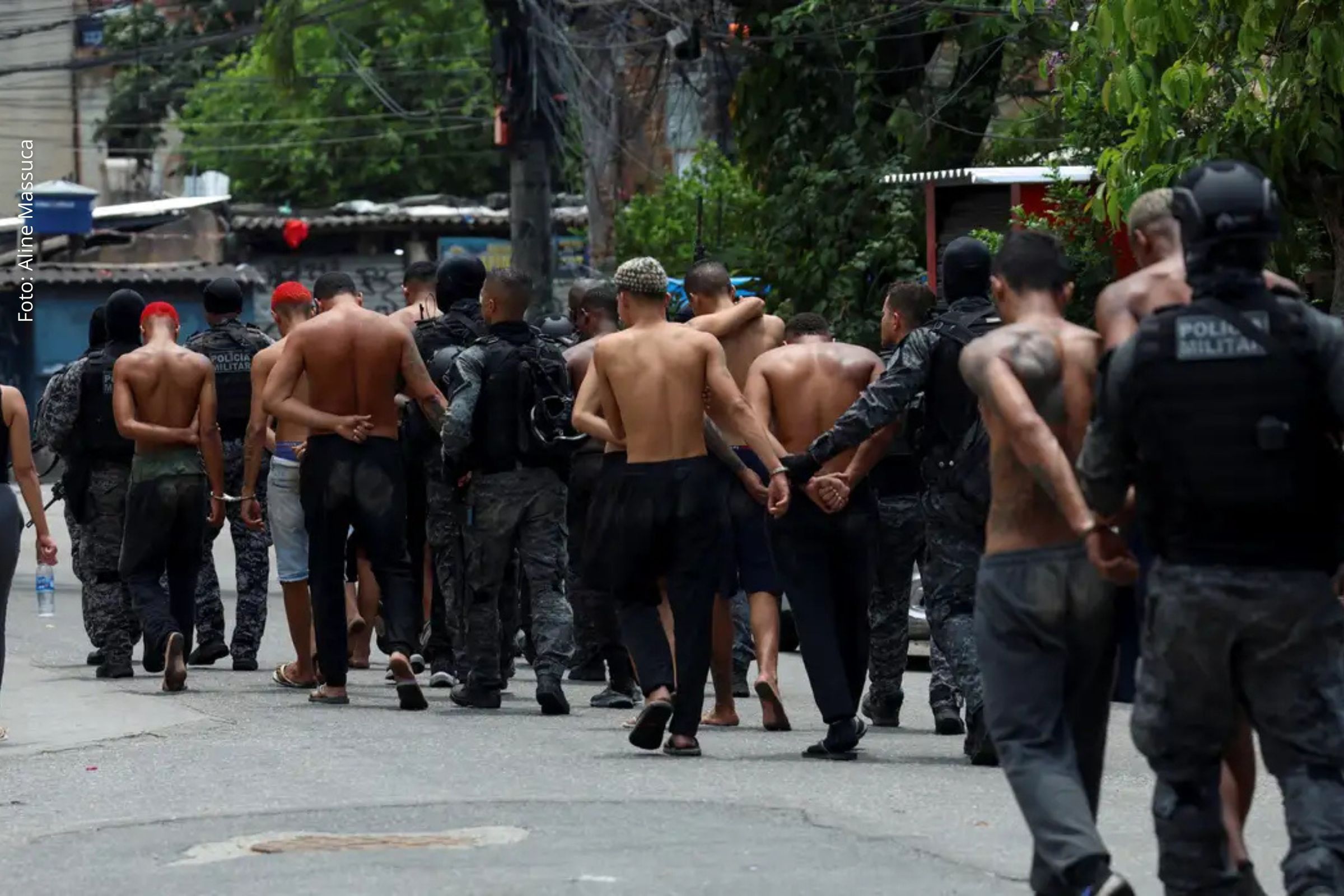 Operação policial no Rio de Janeiro deixa 18 mortos e 56 presos nos Complexos da Penha e do Alemão