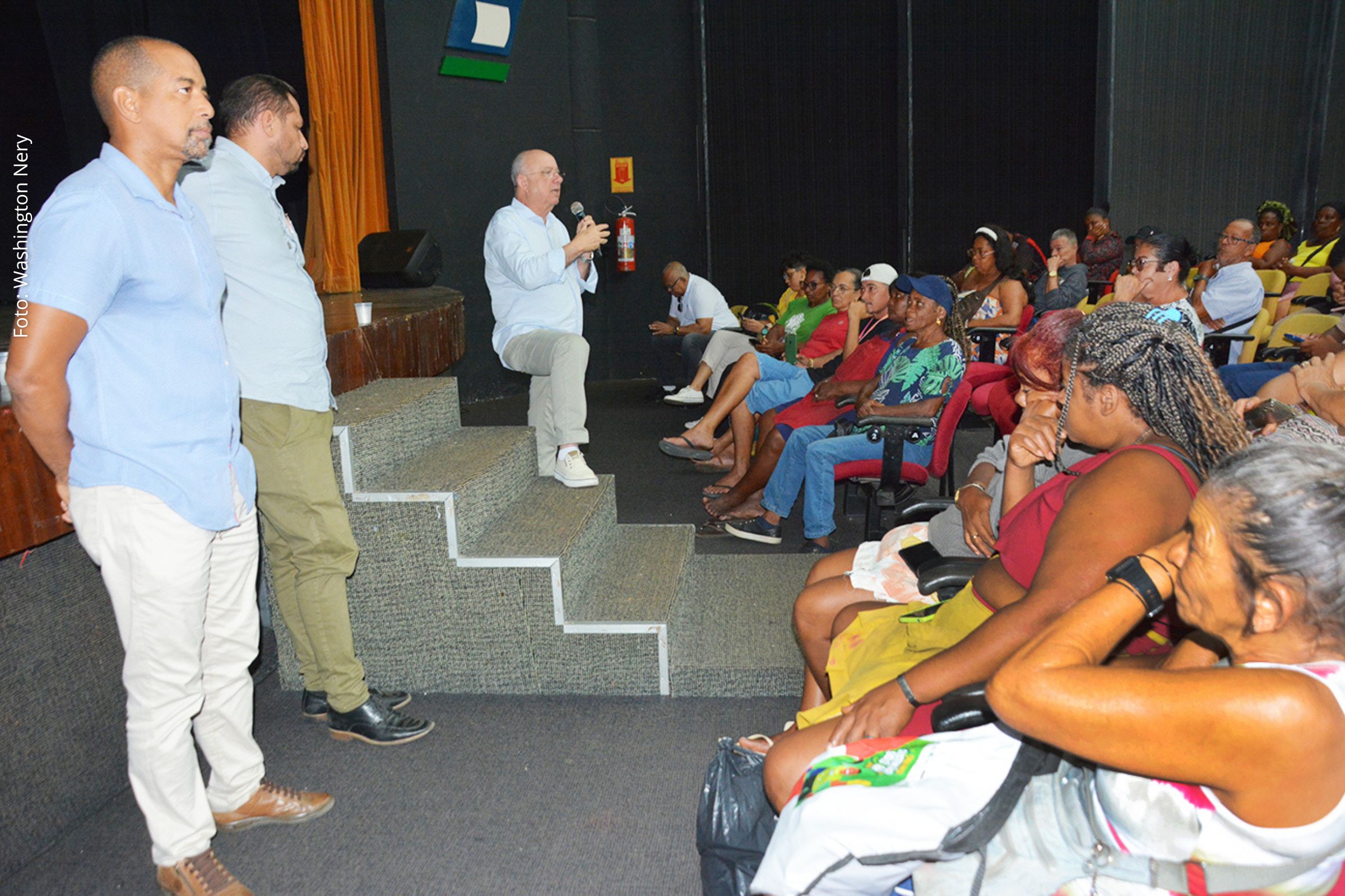 Mudança atende solicitação de feirantes e requer nova licitação para produção das barracas com espaço adicional.