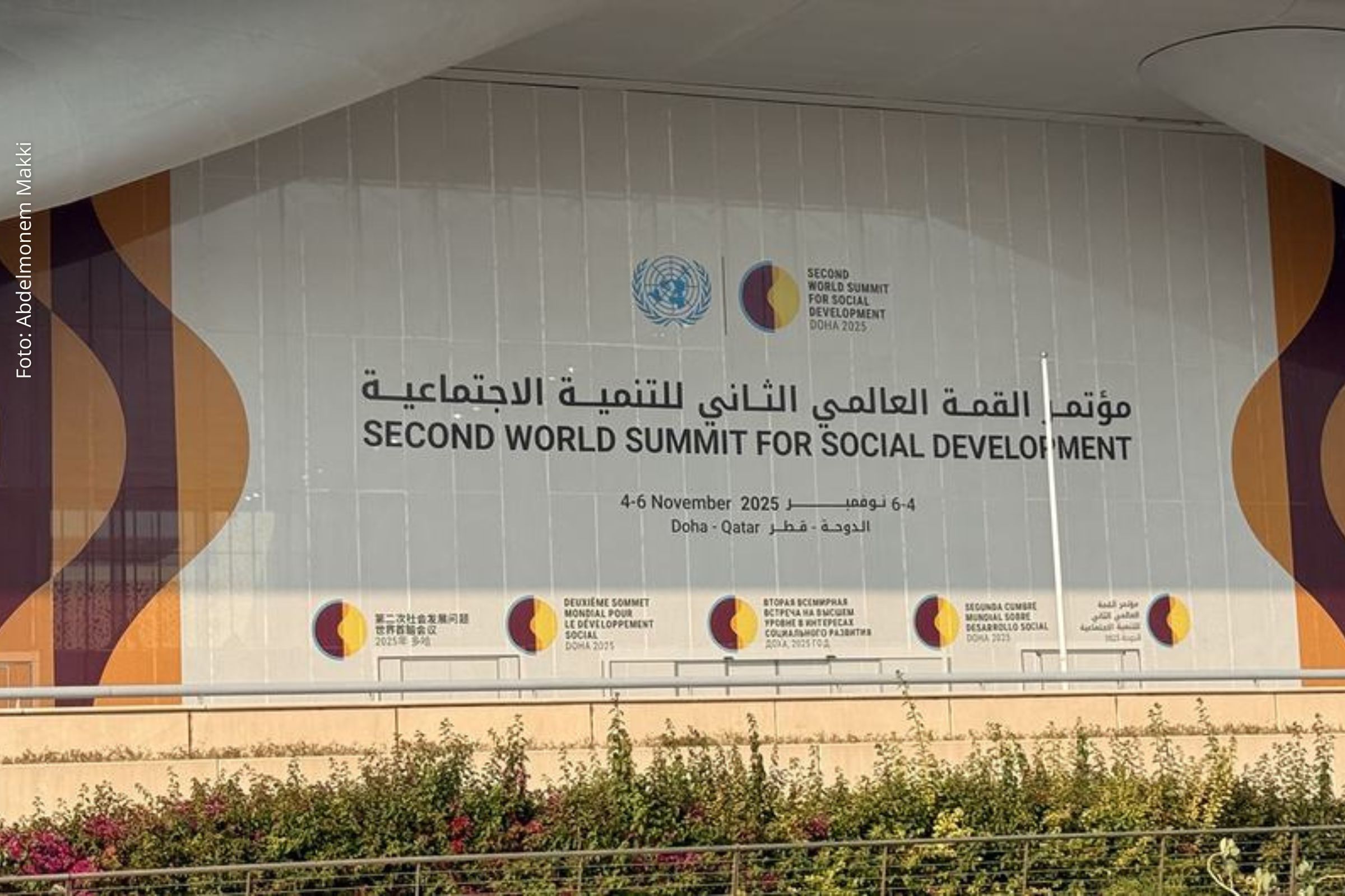 Reunião paralela à Segunda Cúpula Mundial para o Desenvolvimento Social reúne autoridades e organismos internacionais em busca de soluções concretas.