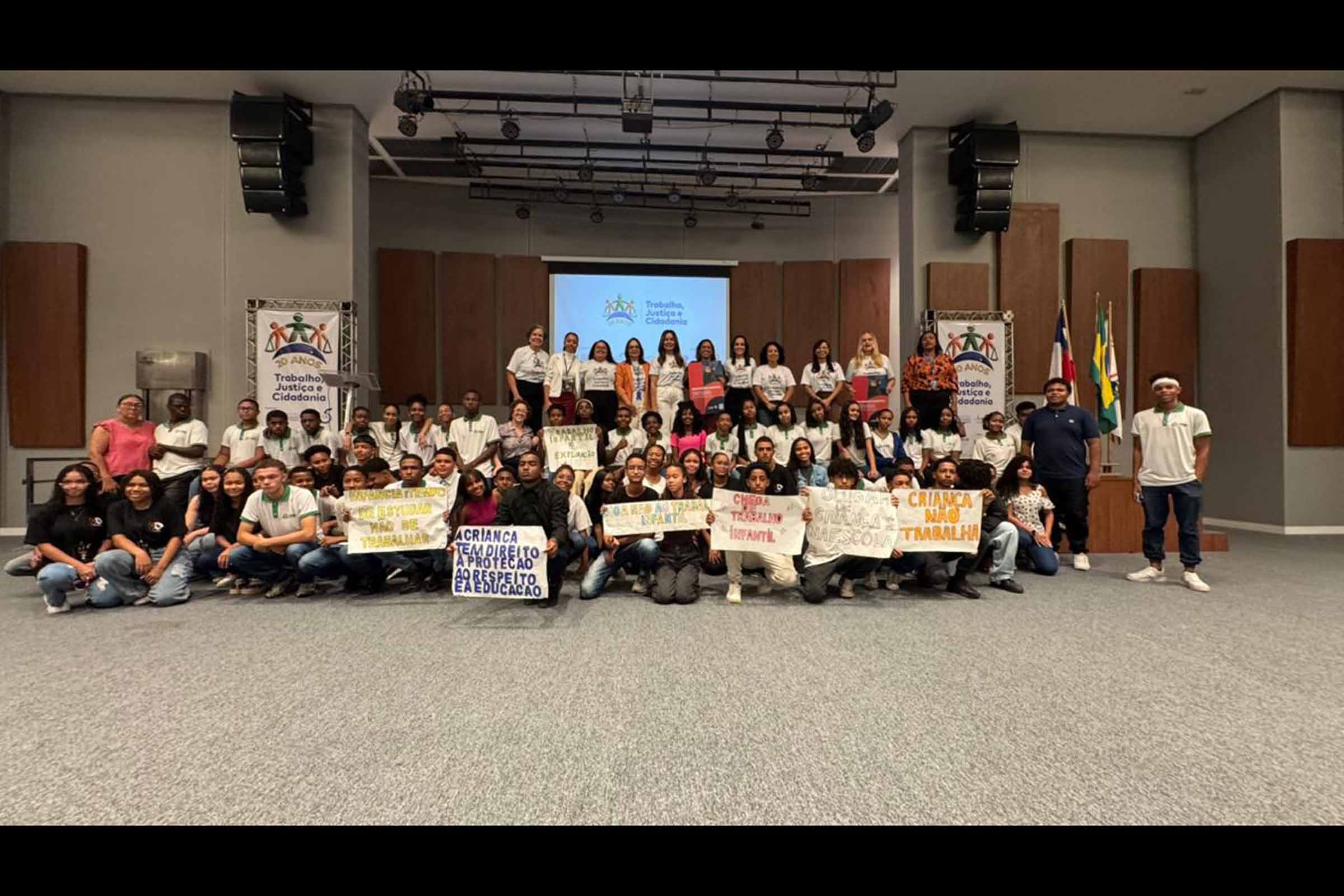 Culminância do programa “Trabalho, Justiça e Cidadania” reúne Judiciário, setor privado e estudantes em Feira de Santana