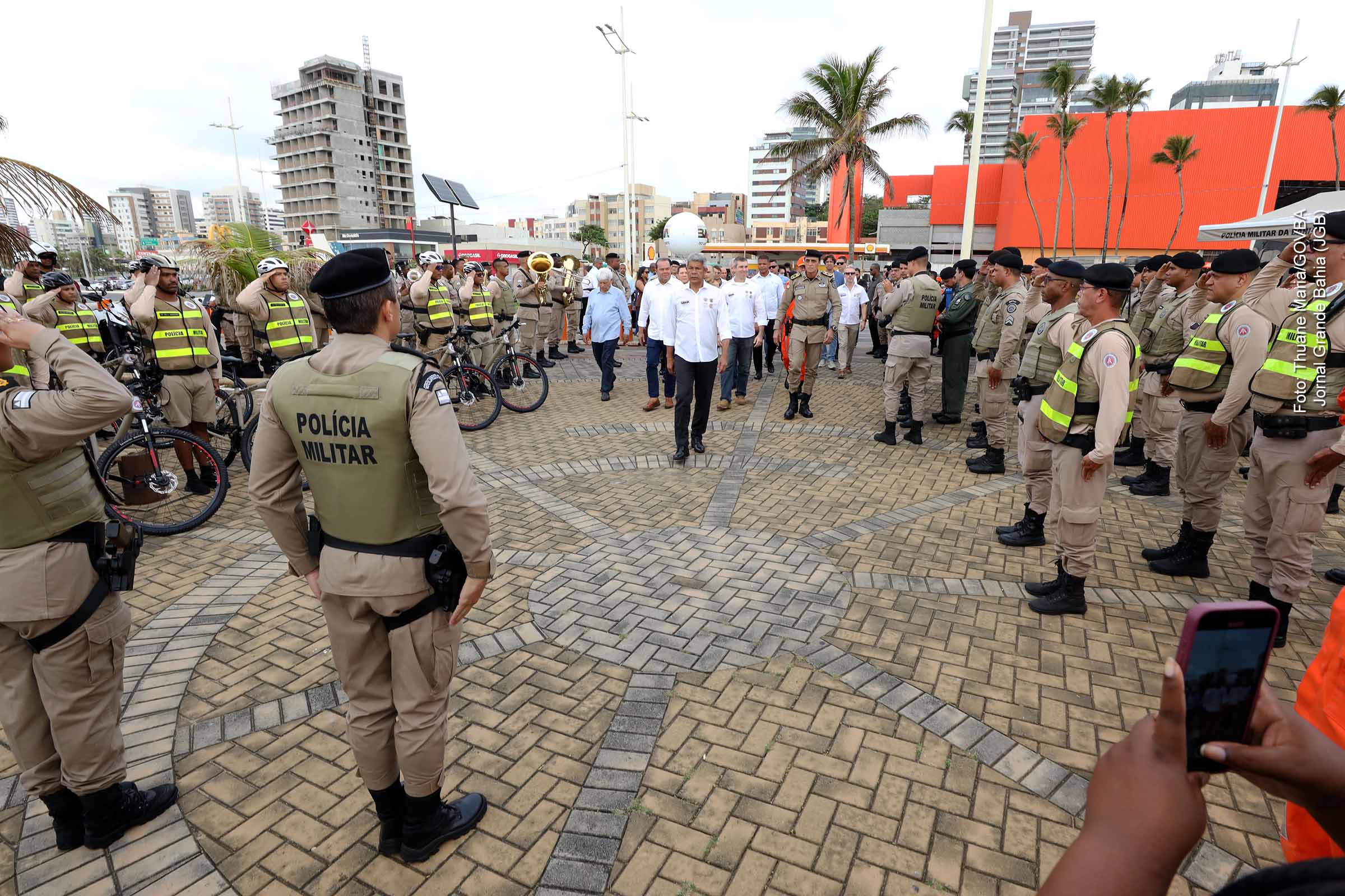 Operação Verão 2025/2026 mobiliza 11 mil agentes; Governador Jerônimo destaca investimento de R$ 46 milhões na Segurança Pública da Bahia