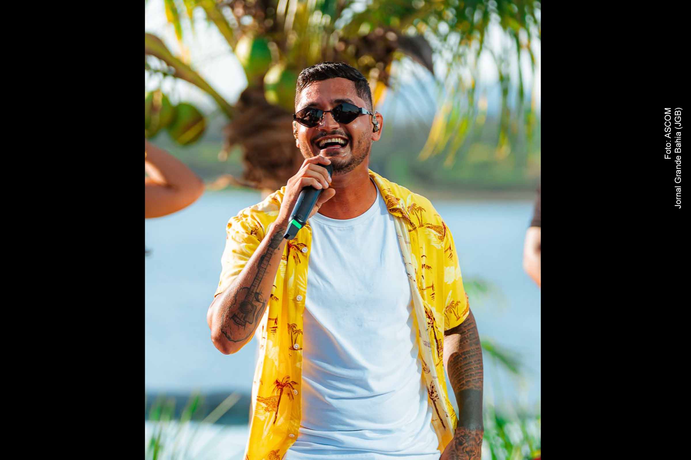 O cantor baiano Ítalo Cigano lançou o audiovisual Uma Nova História, consolidando uma nova fase marcada por fé, amadurecimento e reconexão com sua essência musical. O projeto reforça sua projeção no arrocha romântico, amplia sua visibilidade digital e apresenta um repertório que combina trajetória pessoal, emoção e propósito artístico. A obra simboliza reconstrução e afirmação no cenário musical baiano.