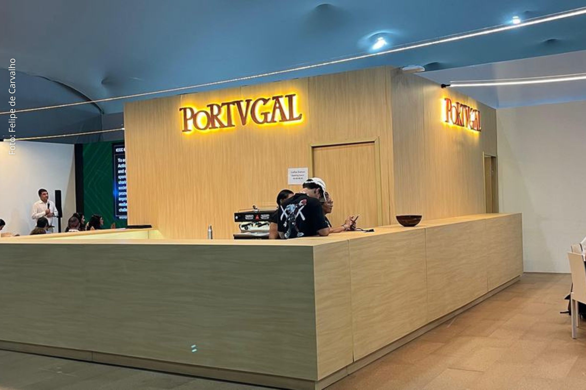 Plano inclui capacitação técnica, parcerias ambientais e metas de neutralidade carbônica até 2045 dentro da agenda de transição energética europeia.